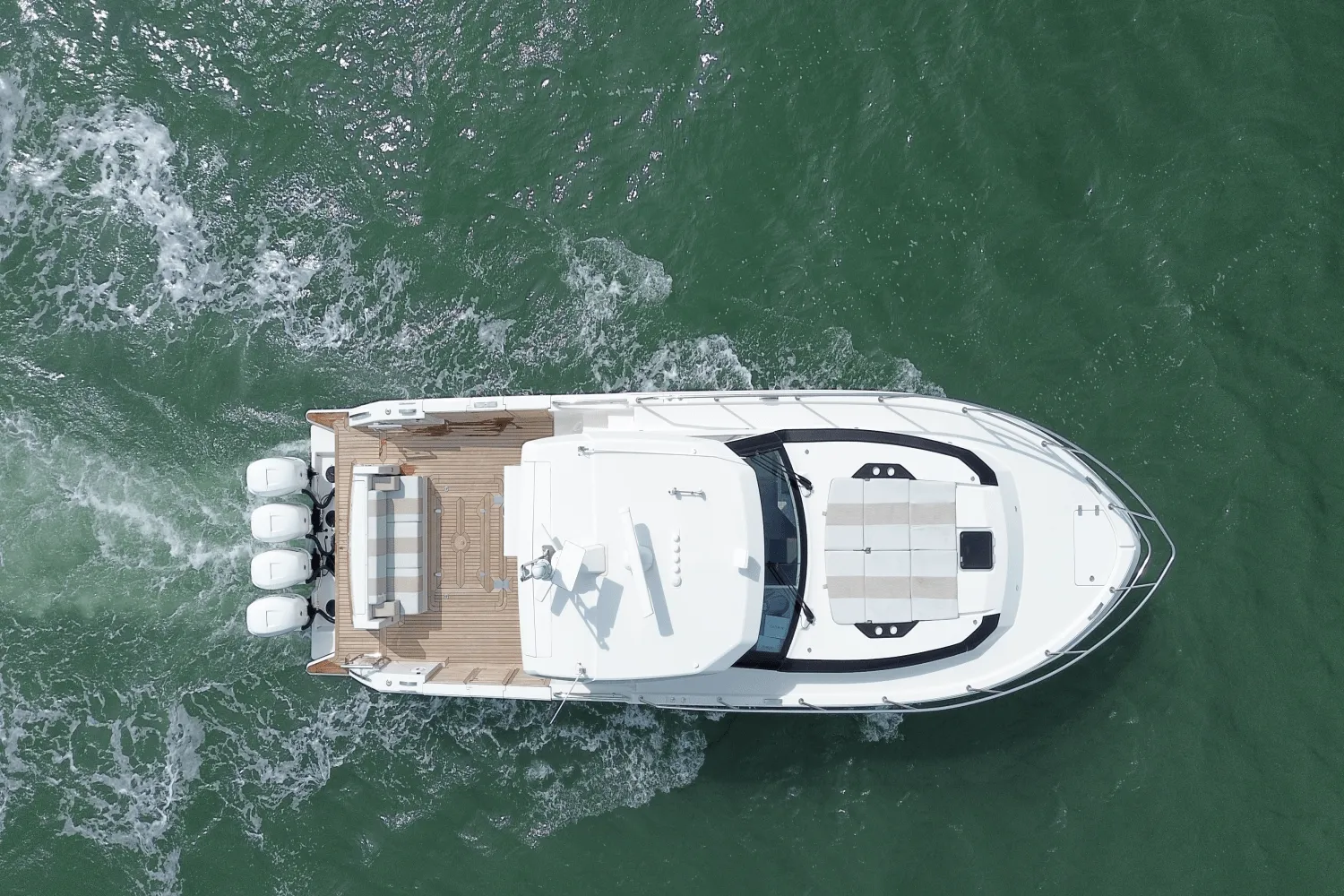 2021 Ocean Alexander 45 DIVERGENCE COUPE Image Thumbnail #2