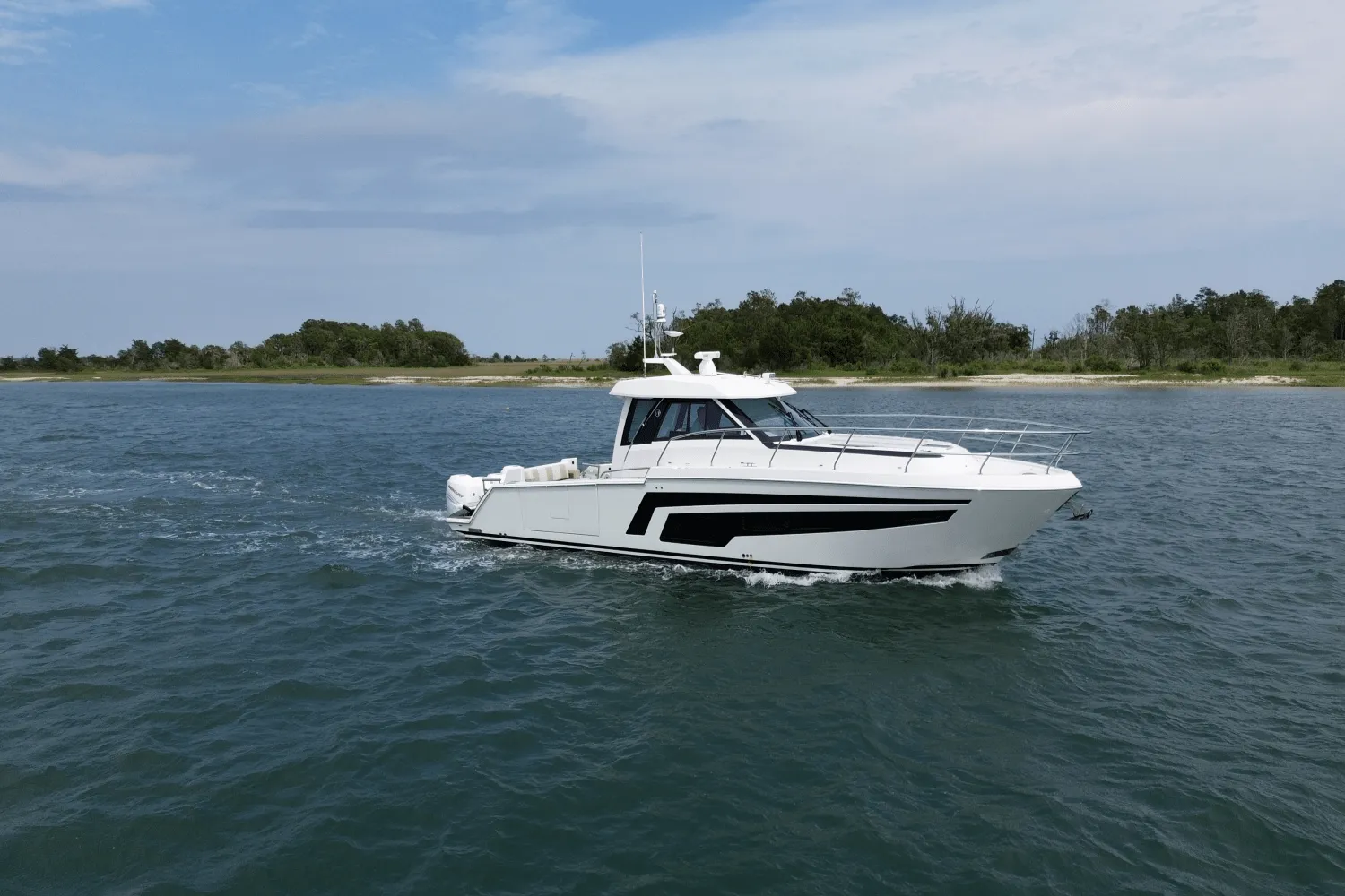 2021 Ocean Alexander 45 DIVERGENCE COUPE Image Thumbnail #0