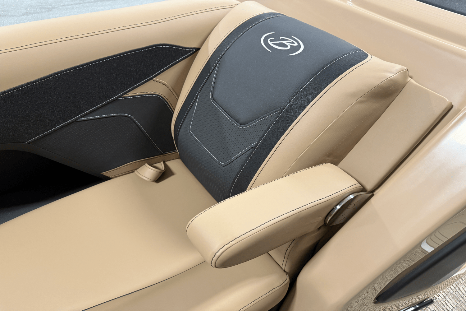 2026 Barletta Cabrio 24 UC Image Thumbnail #58