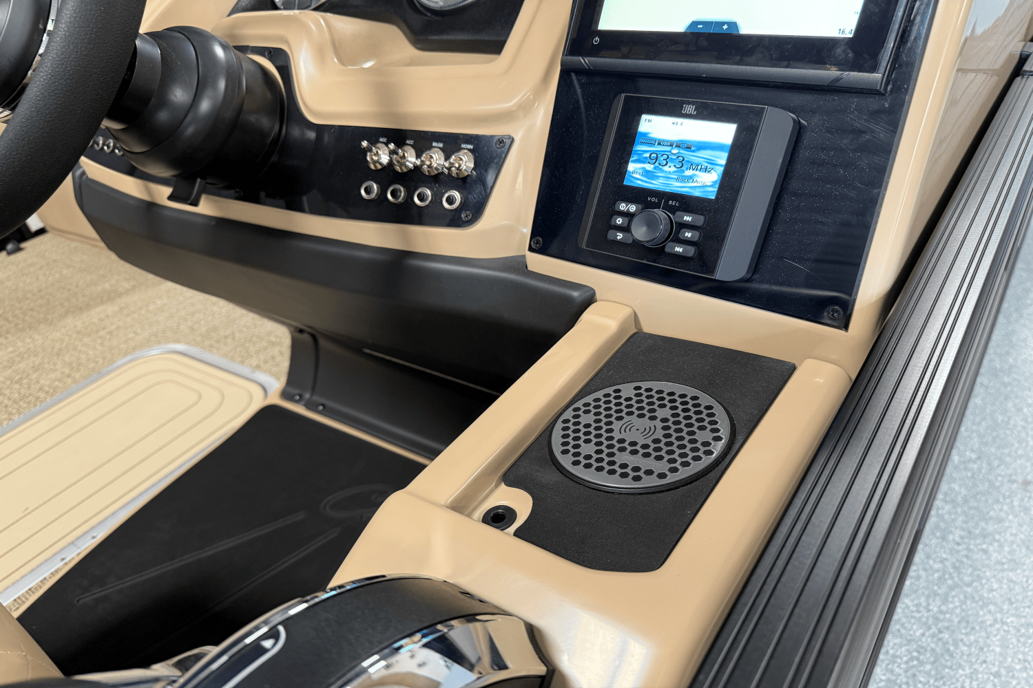 2026 Barletta Cabrio 24 UC Image Thumbnail #48