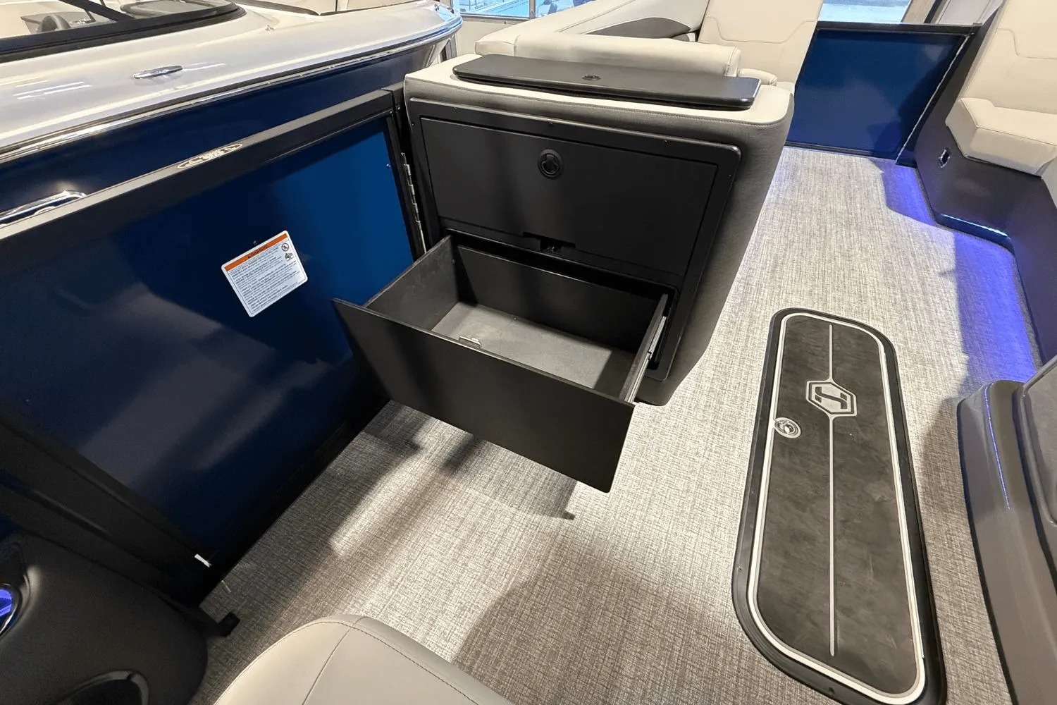 2026 Harris Sunliner 230 Image Thumbnail #21