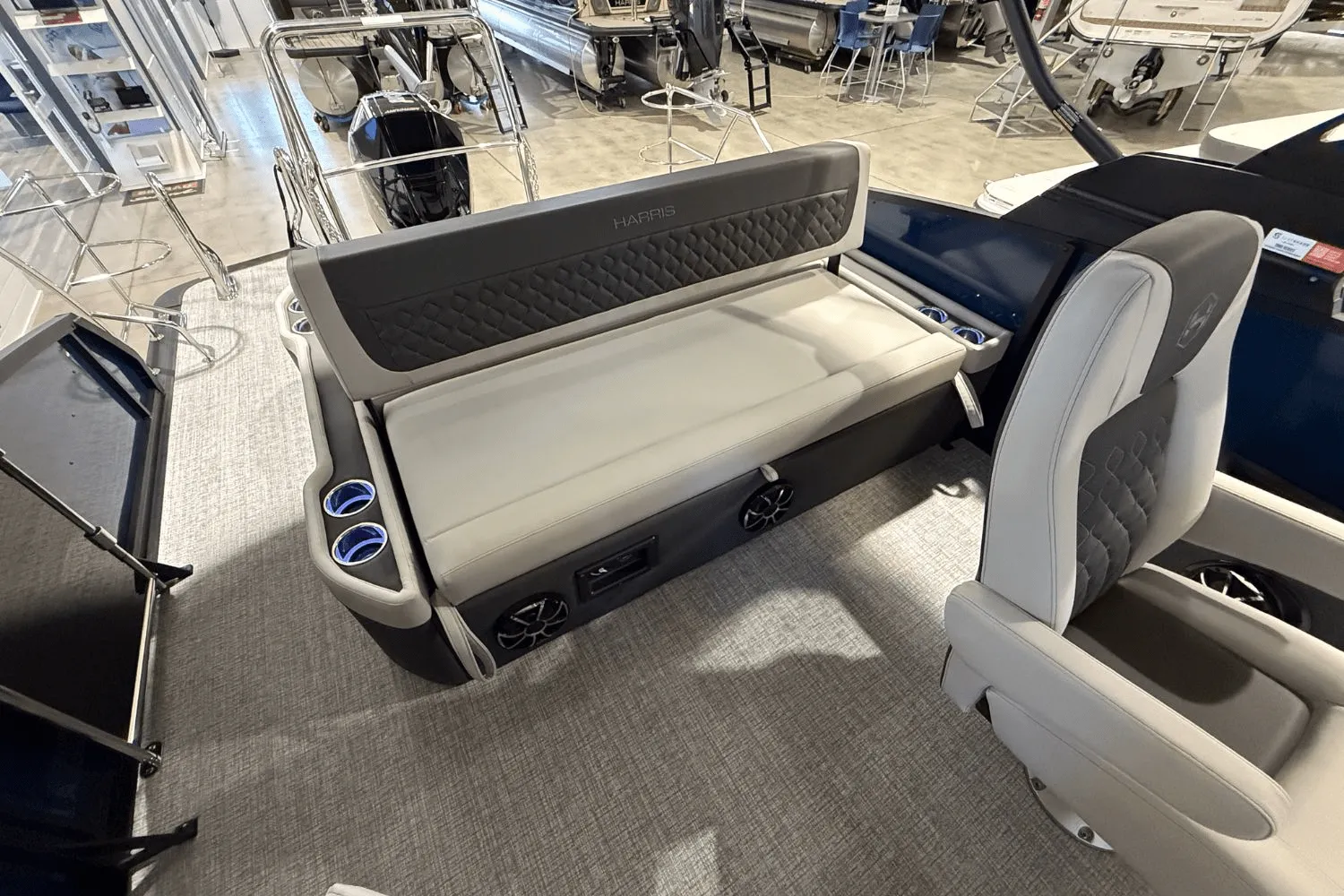 2026 Harris Sunliner 230 Image Thumbnail #10