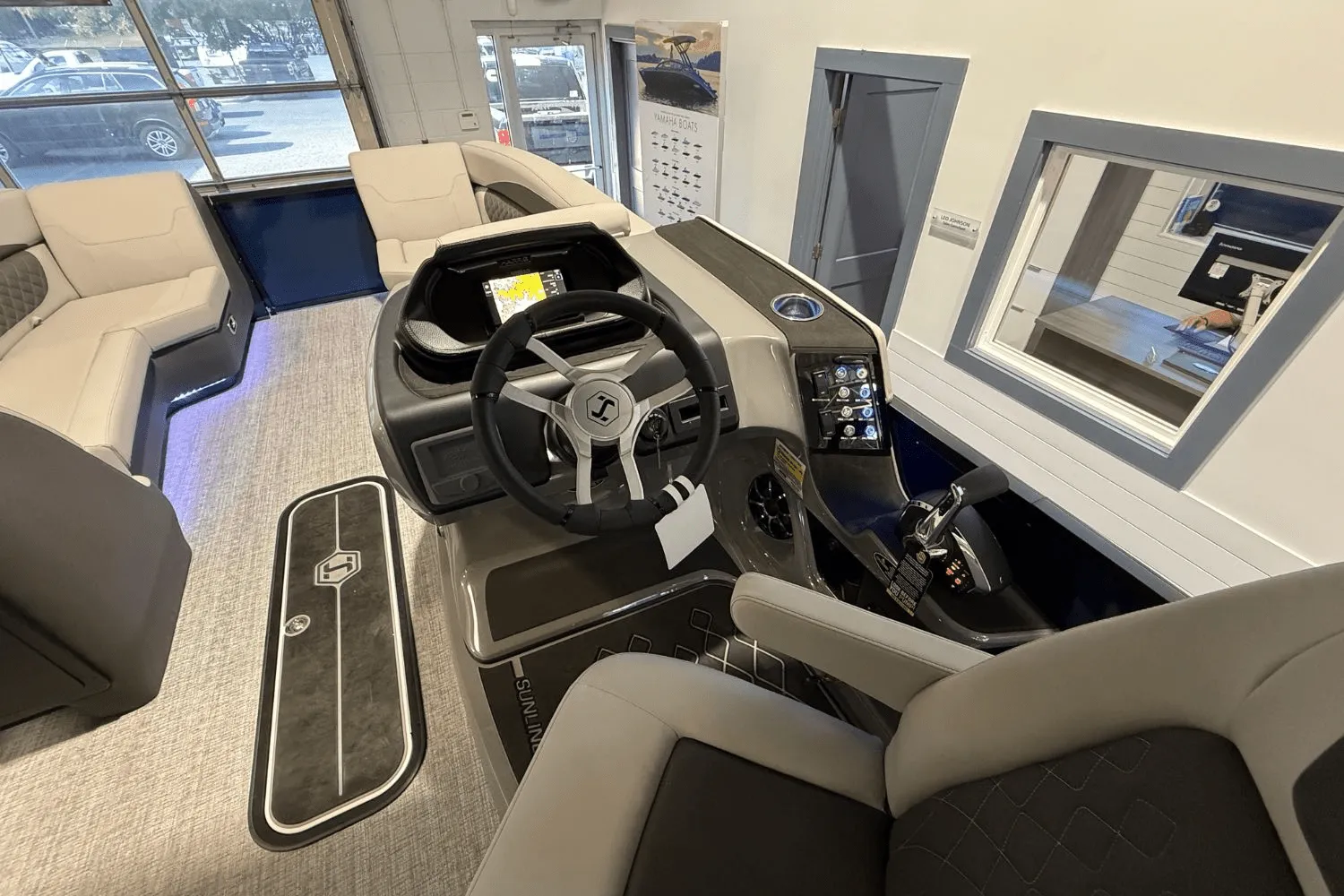 2026 Harris Sunliner 230 Image Thumbnail #13