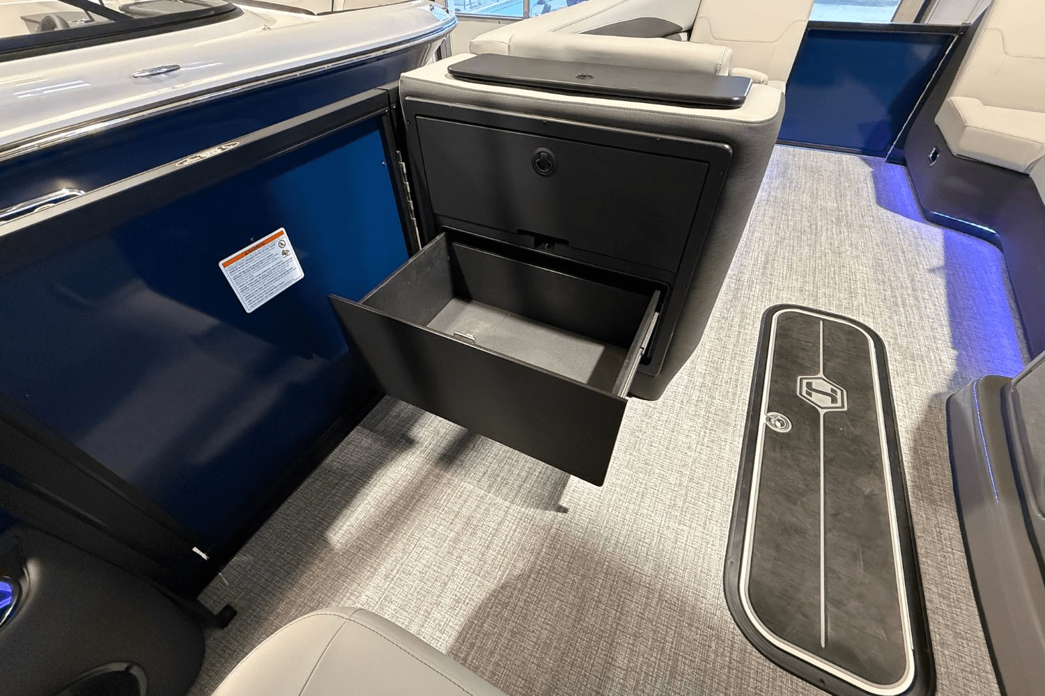 2026 Harris Sunliner 230 Image Thumbnail #21