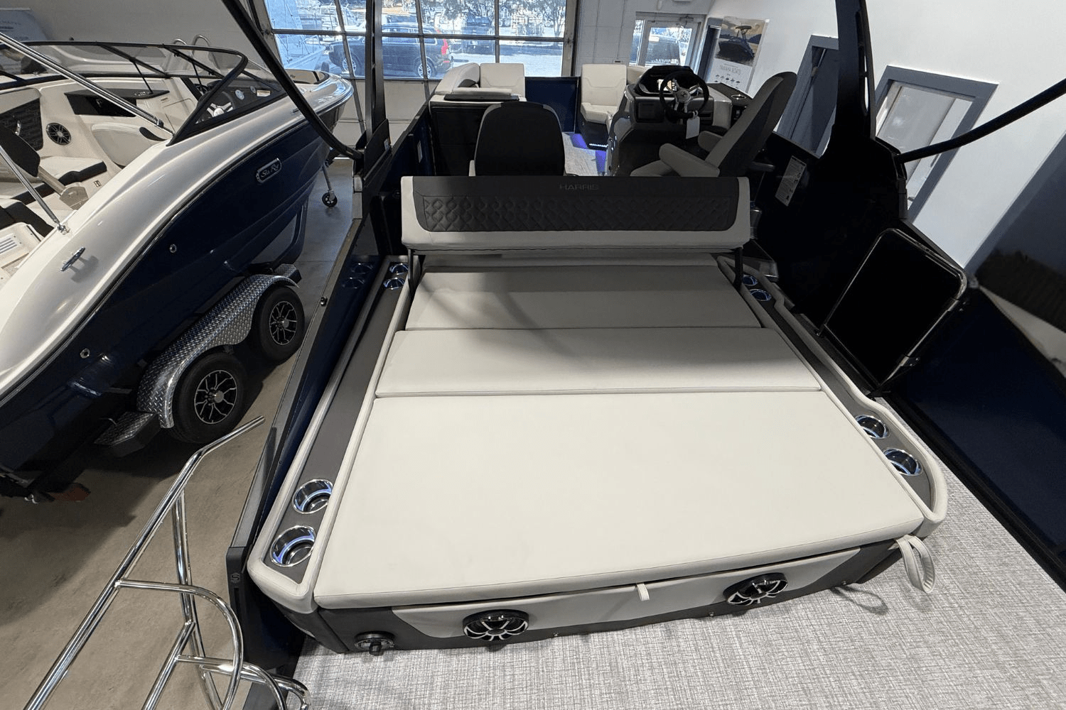 2026 Harris Sunliner 230 Image Thumbnail #7