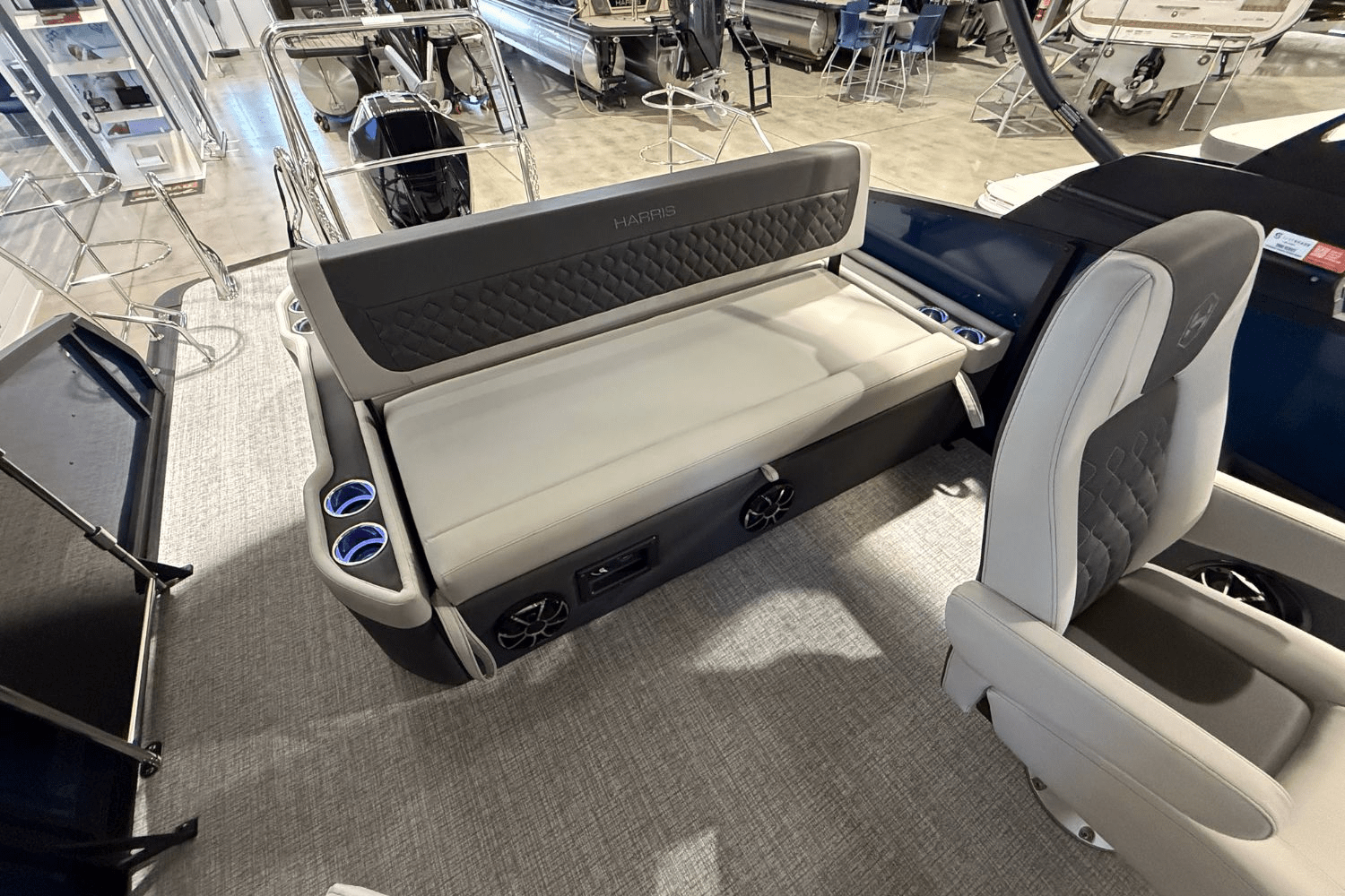 2026 Harris Sunliner 230 Image Thumbnail #10