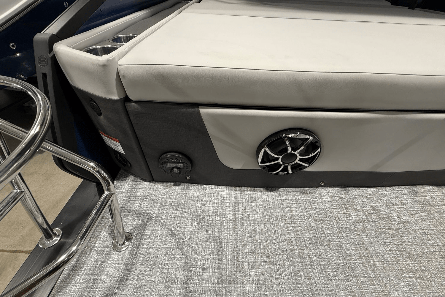 2026 Harris Sunliner 230 Image Thumbnail #8