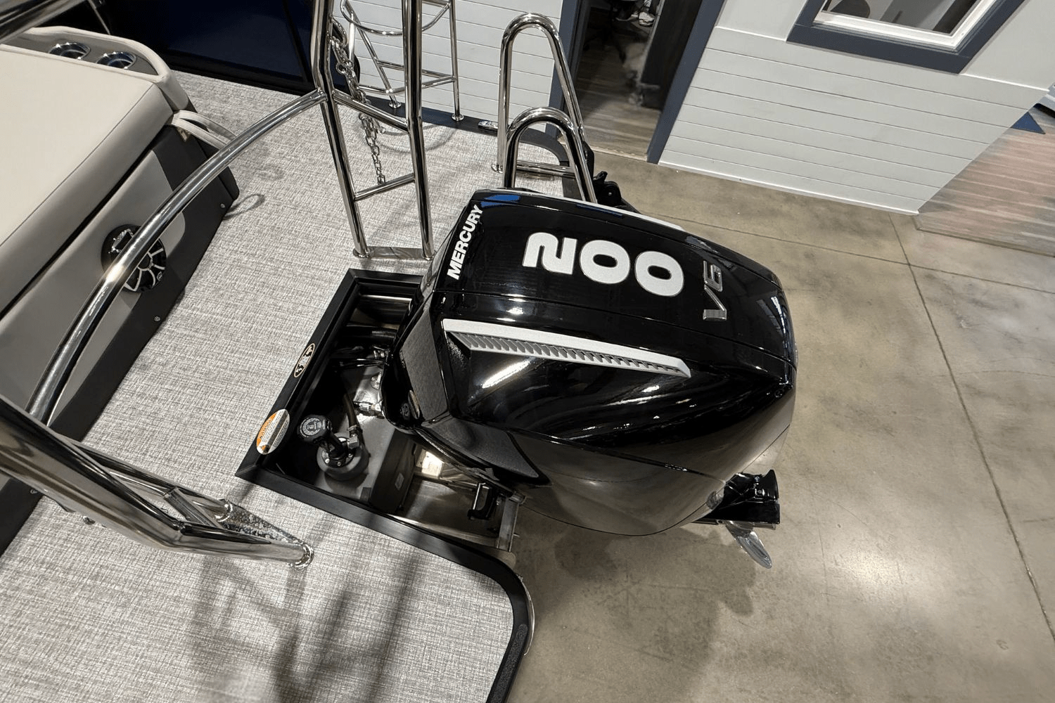 2026 Harris Sunliner 230 Image Thumbnail #5