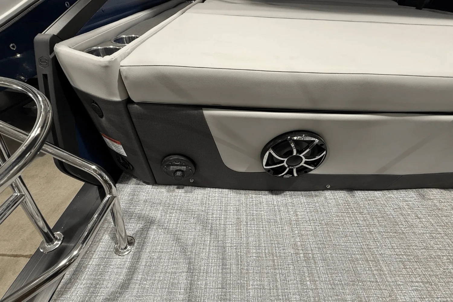 2026 Harris Sunliner 230 Image Thumbnail #8