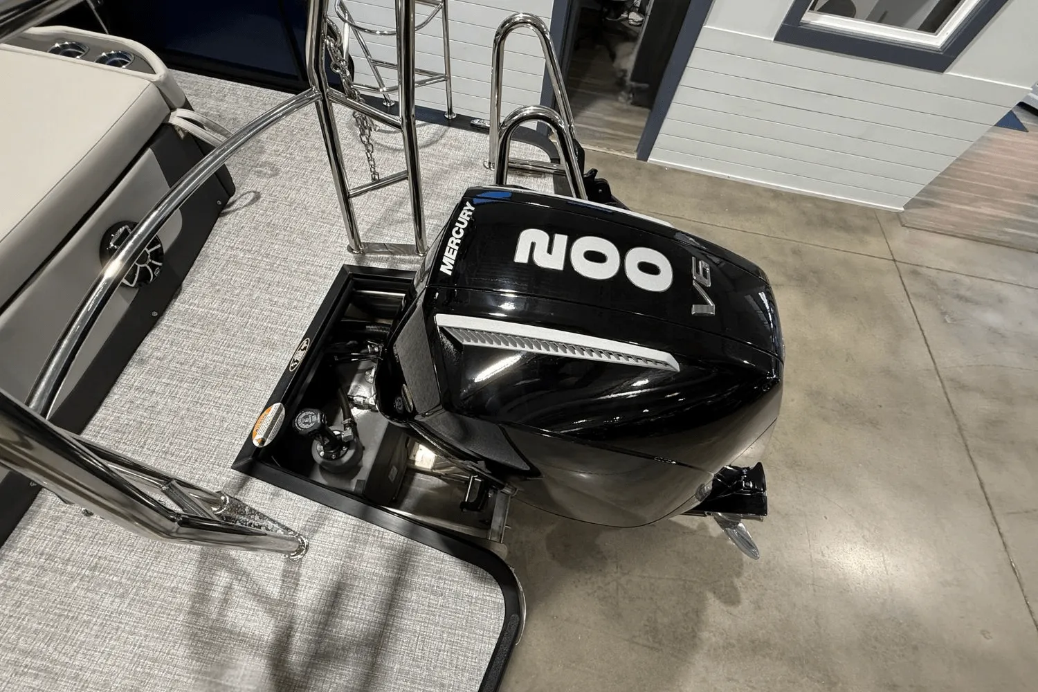 2026 Harris Sunliner 230 Image Thumbnail #5