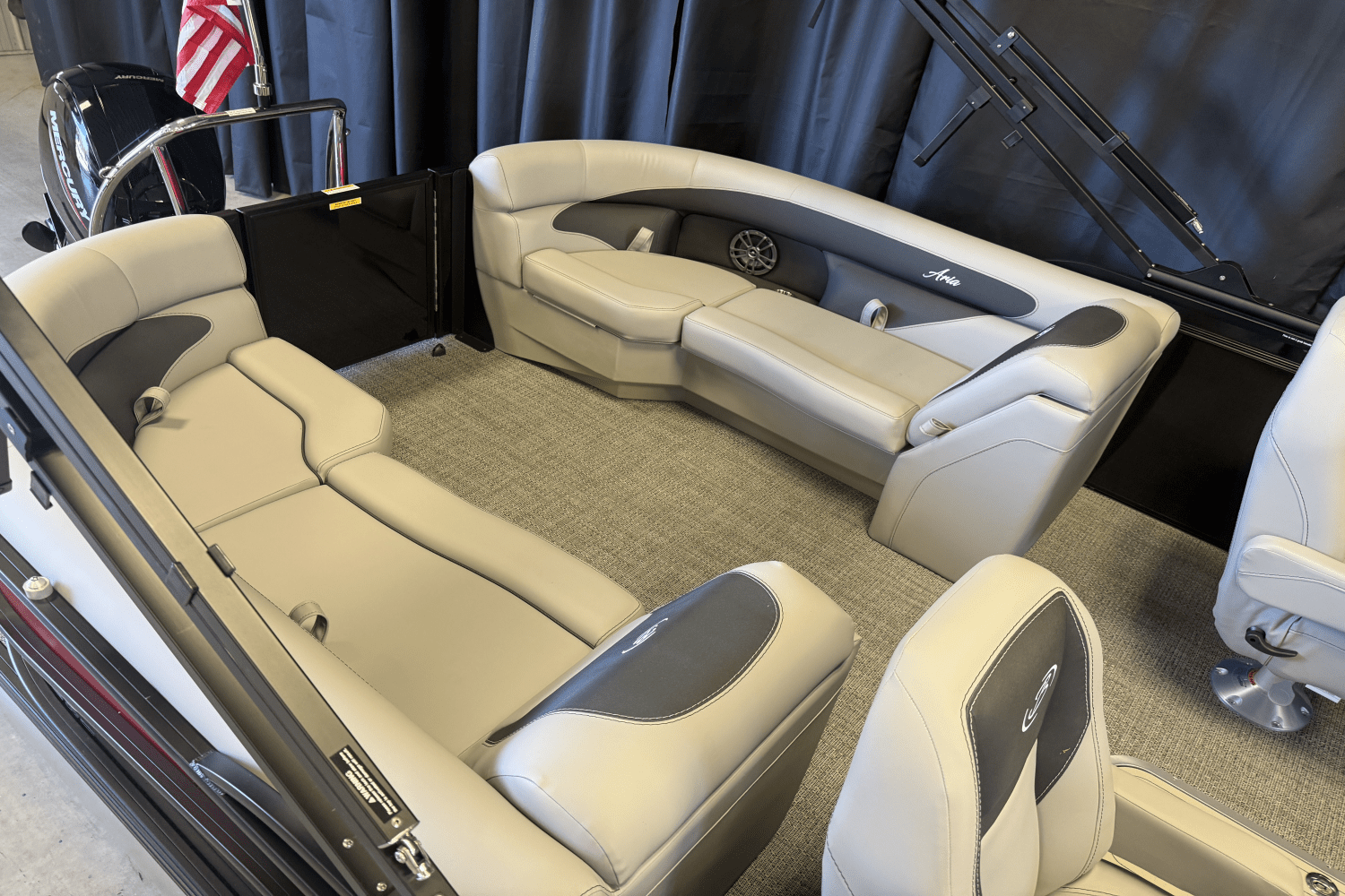 2026 Barletta ARIA22QC Image Thumbnail #9