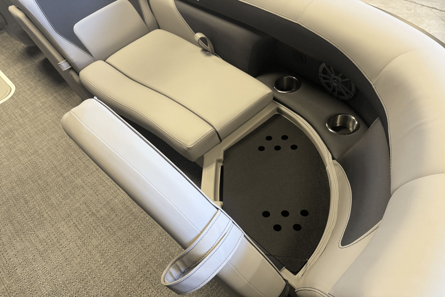 2026 Barletta ARIA22QC Image Thumbnail #30