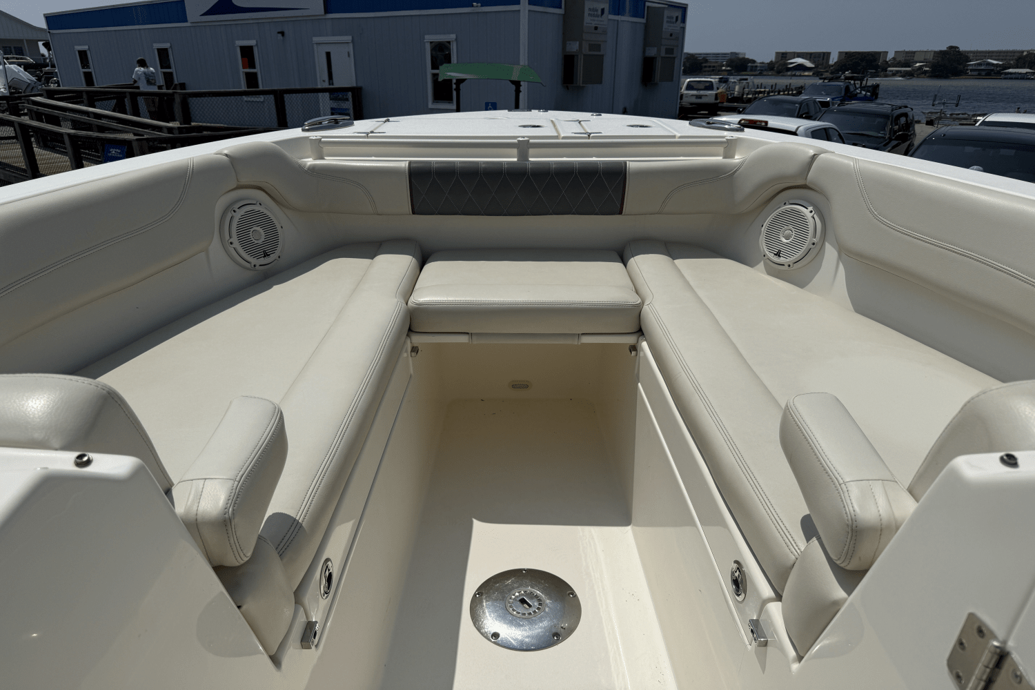 2018 Cobia 280 DC Image Thumbnail #35