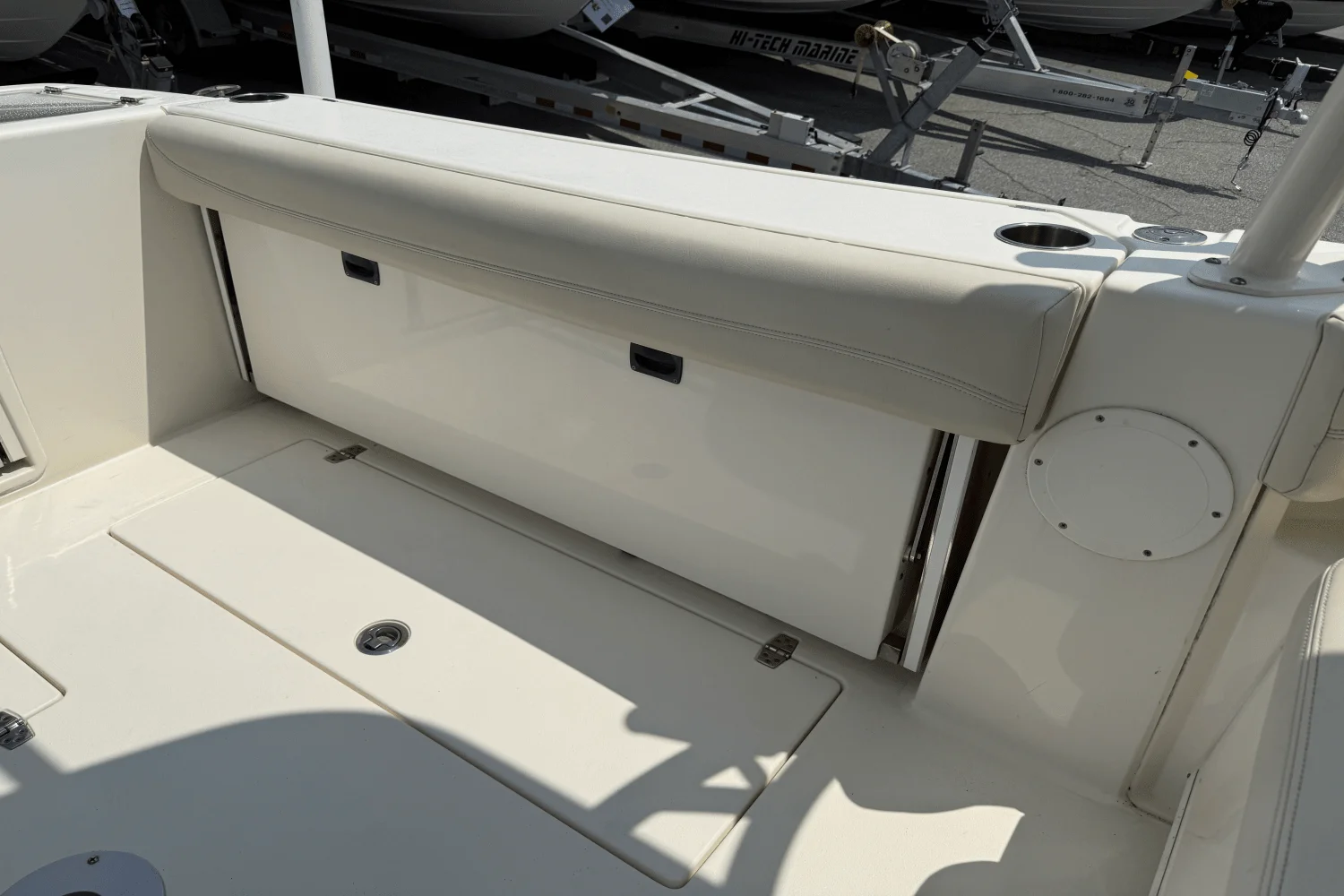 2018 Cobia 280 DC Image Thumbnail #24