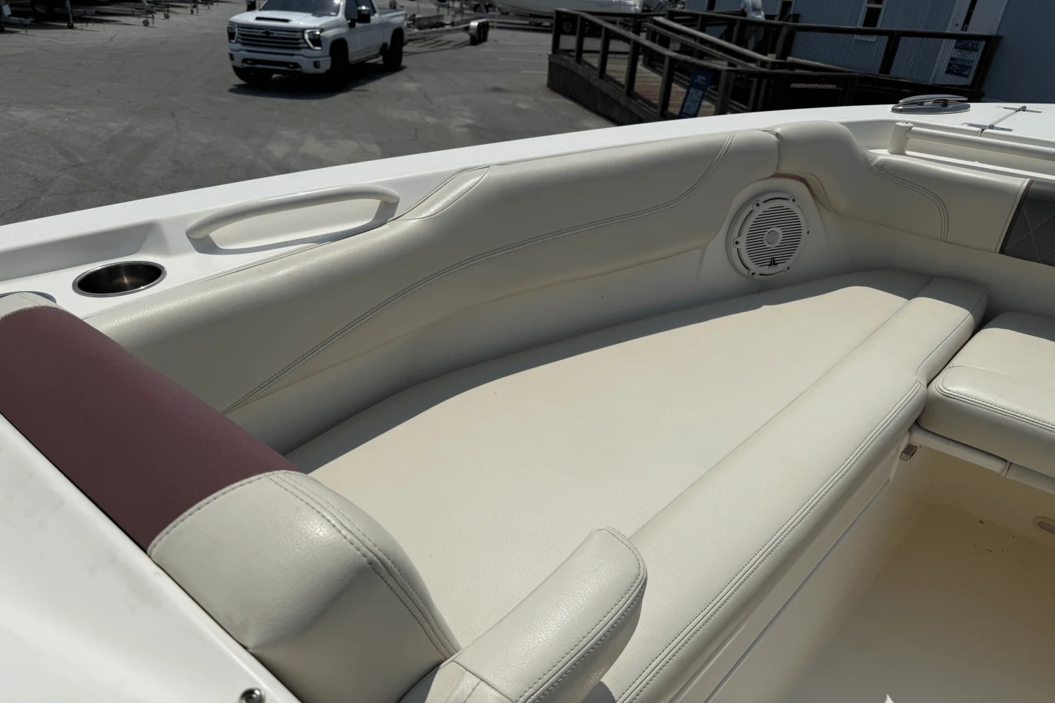 2018 Cobia 280 DC Image Thumbnail #37