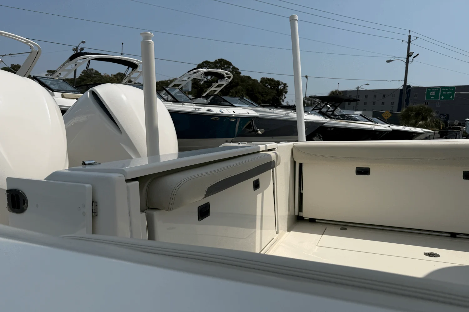 2018 Cobia 280 DC Image Thumbnail #18