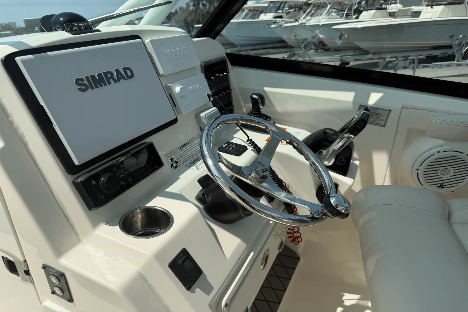 2018 Cobia 280 DC Image Thumbnail #30