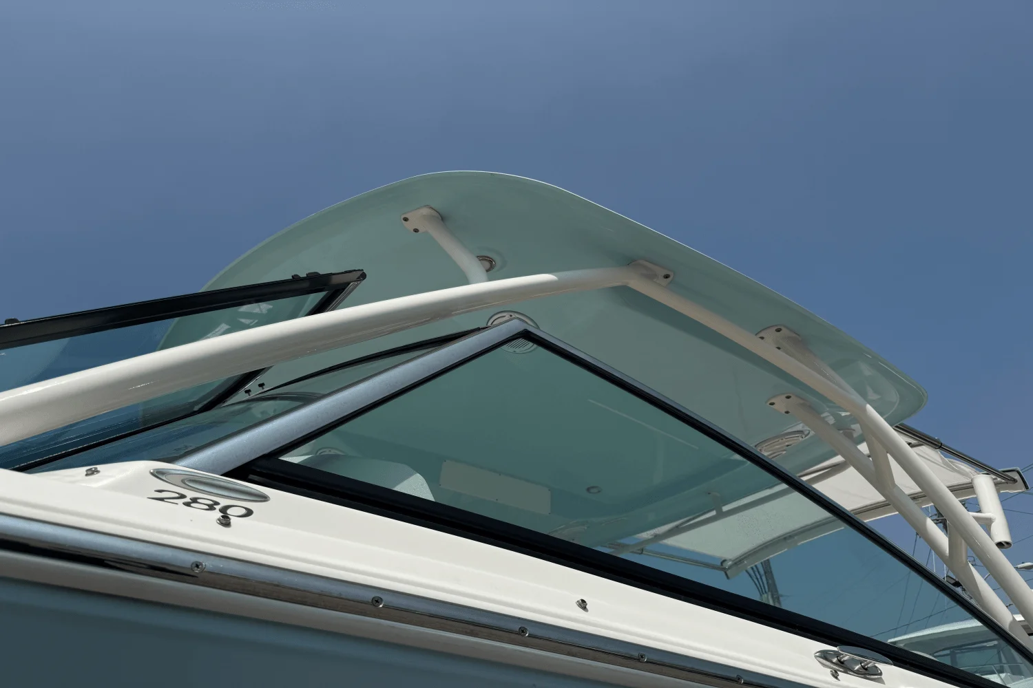 2018 Cobia 280 DC Image Thumbnail #10