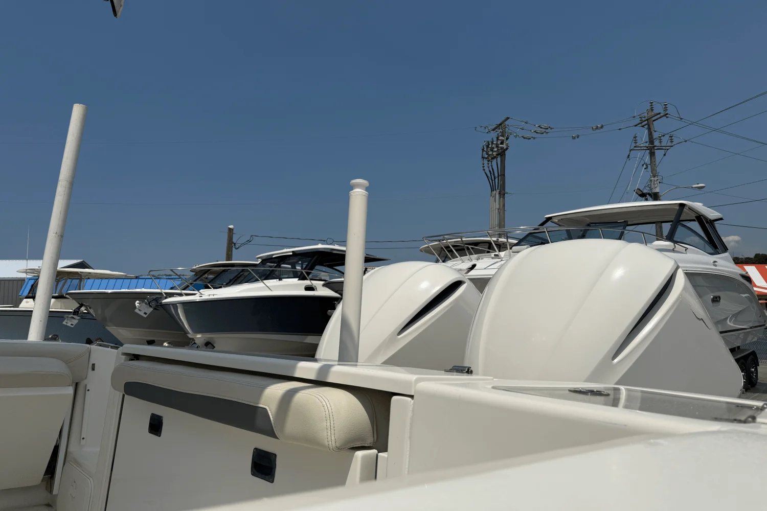 2018 Cobia 280 DC Image Thumbnail #13