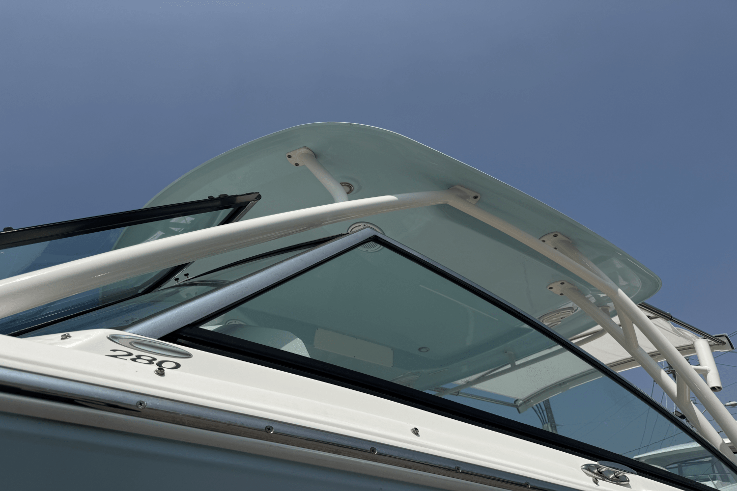 2018 Cobia 280 DC Image Thumbnail #10
