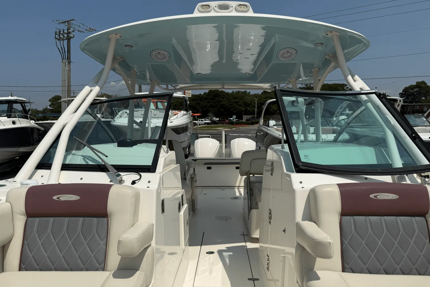2018 Cobia 280 DC Image Thumbnail #39