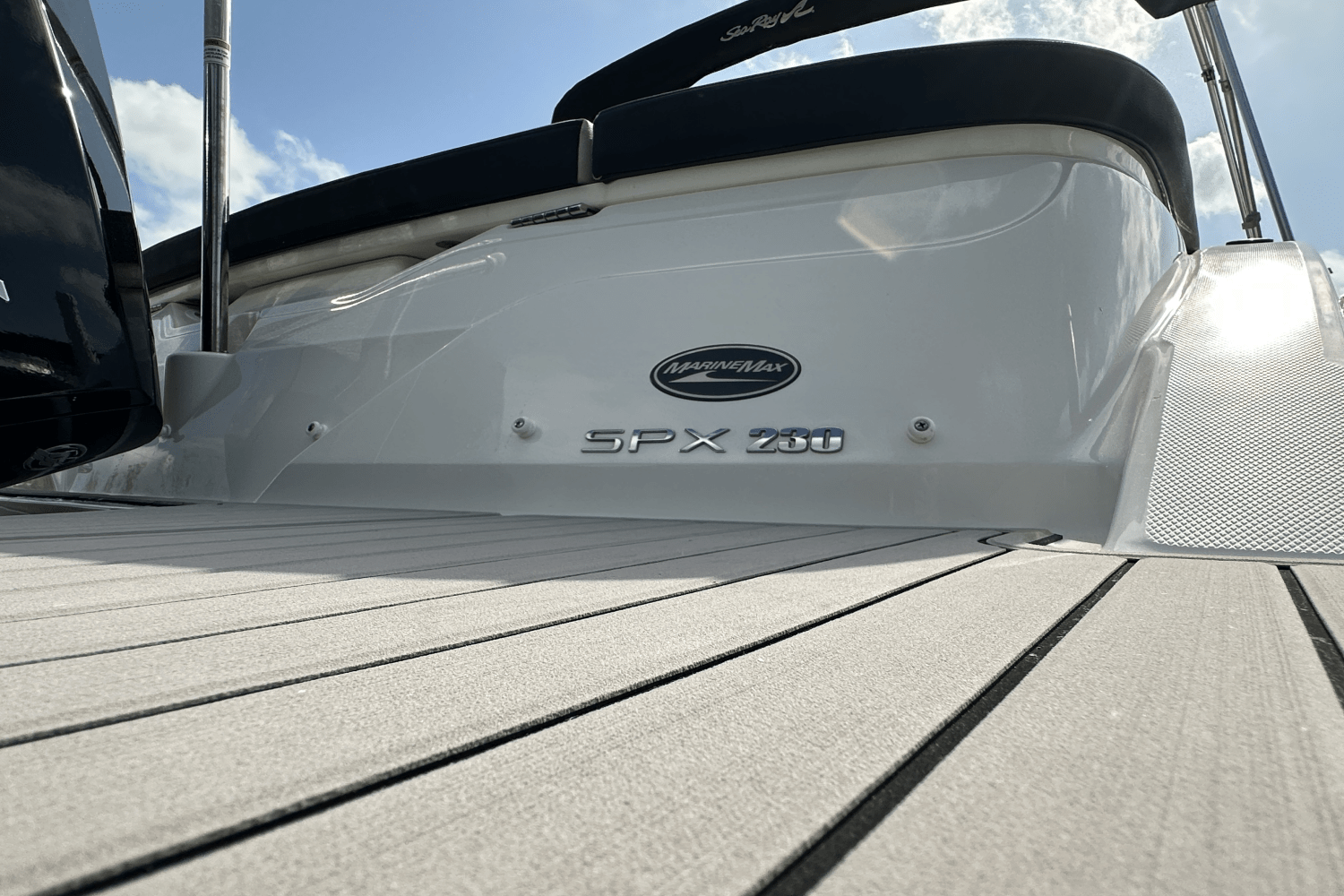 2022 Sea Ray 230 SPX Image Thumbnail #8