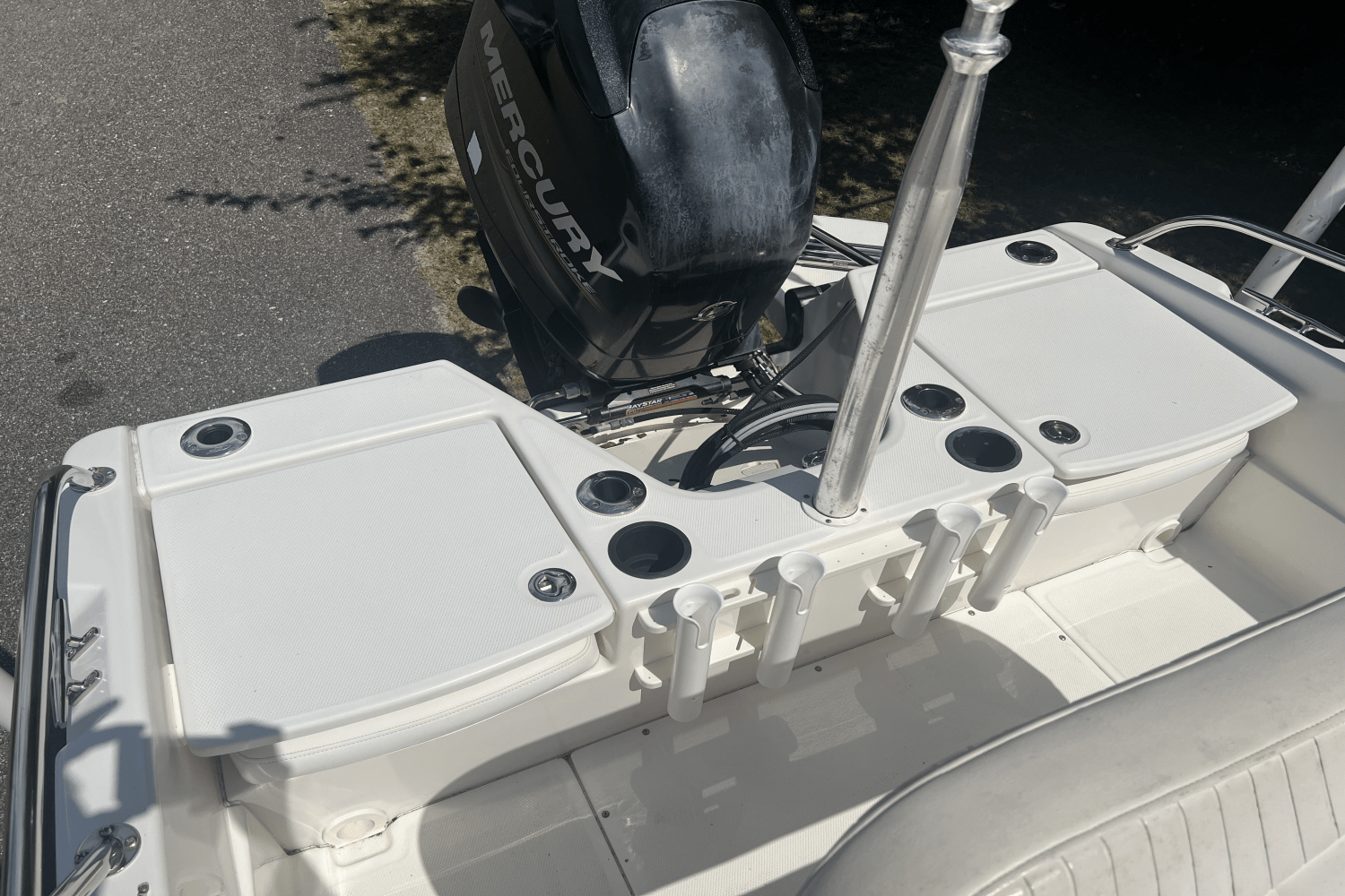 2014 Boston Whaler 170 DAUNTLESS Image Thumbnail #7