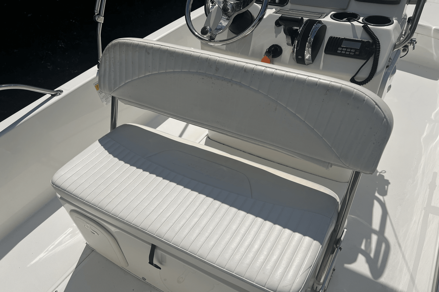 2014 Boston Whaler 170 DAUNTLESS Image Thumbnail #8