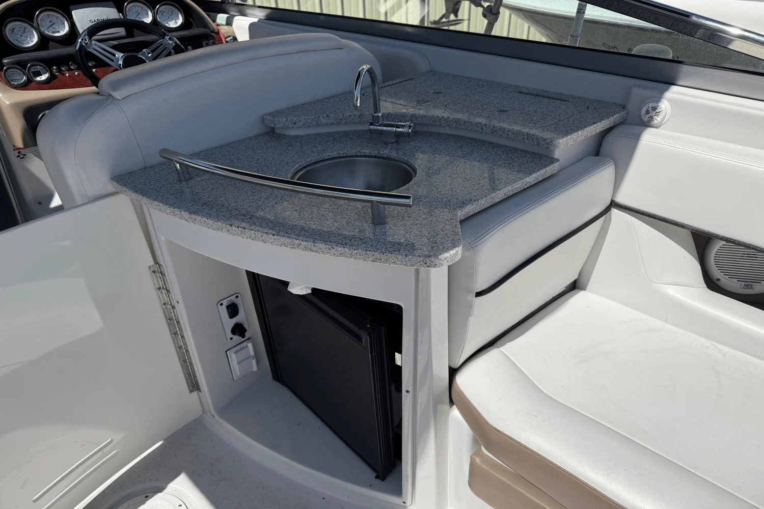 2008 Four Winns 310 HORIZON Image Thumbnail #6