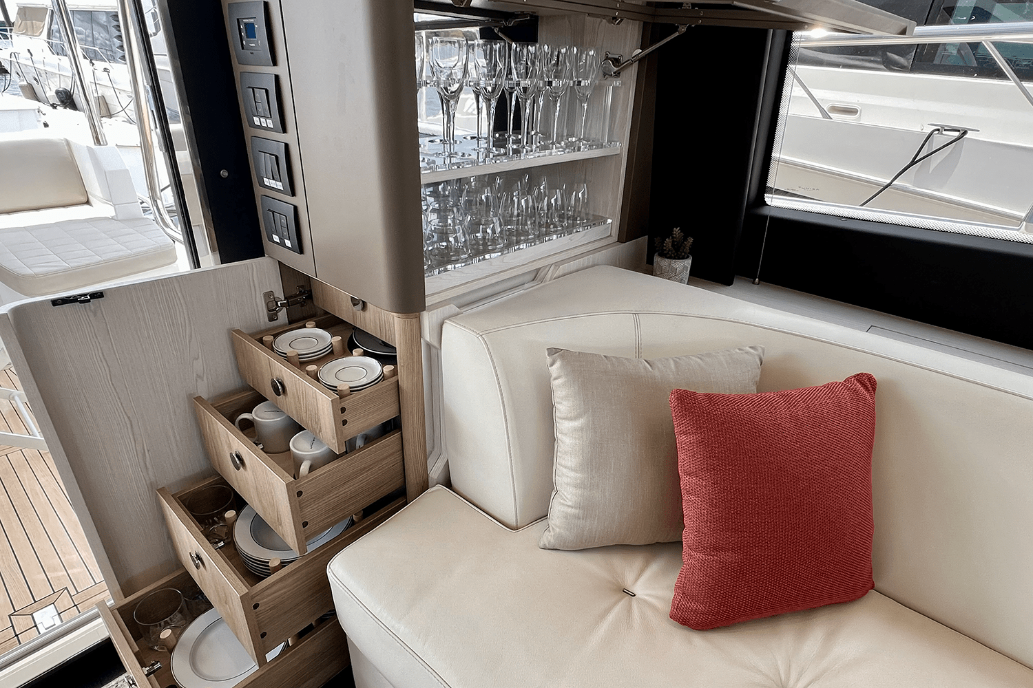 2019 Azimut 50 FLYBRIDGE Image Thumbnail #80
