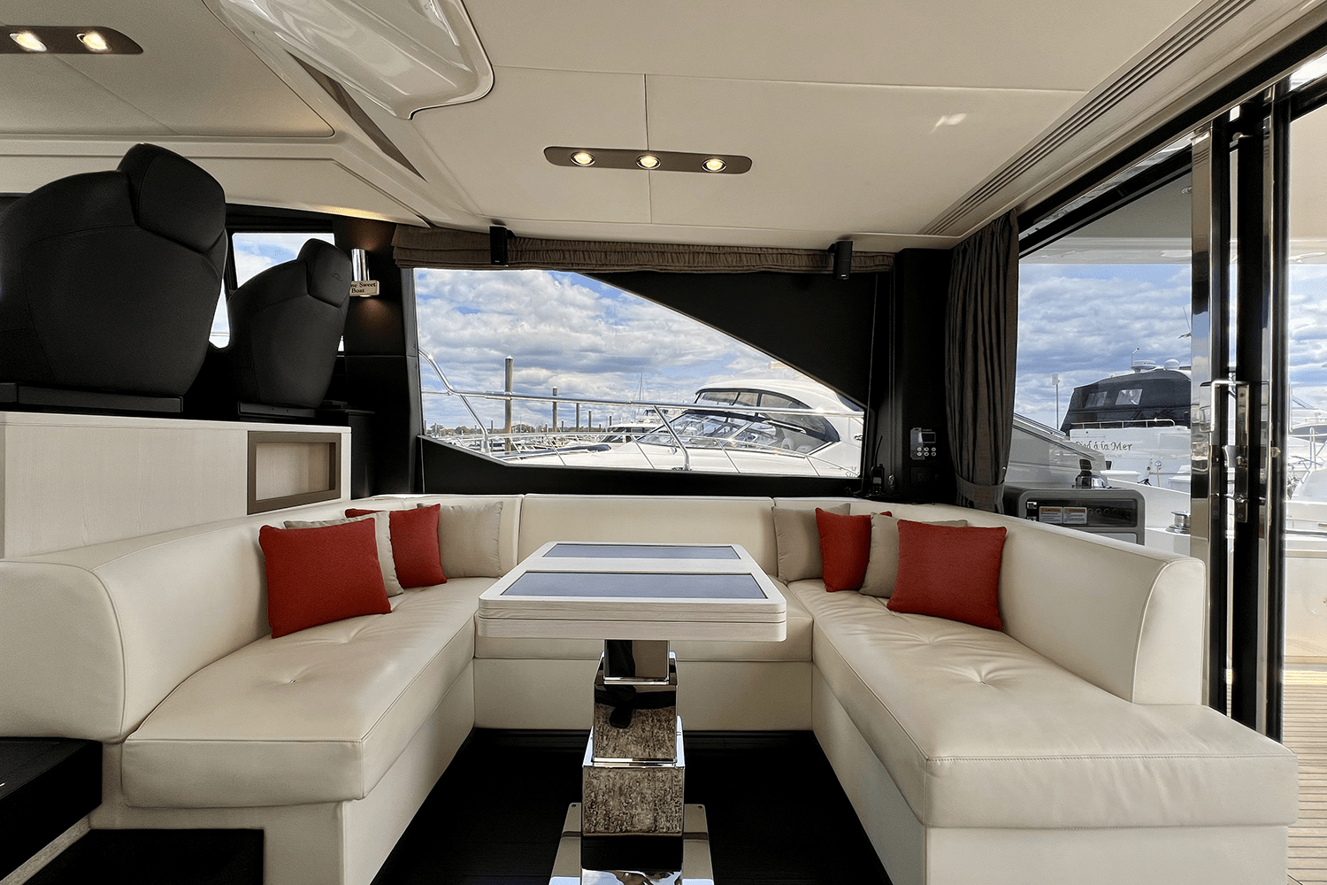 2019 Azimut 50 FLYBRIDGE Image Thumbnail #73