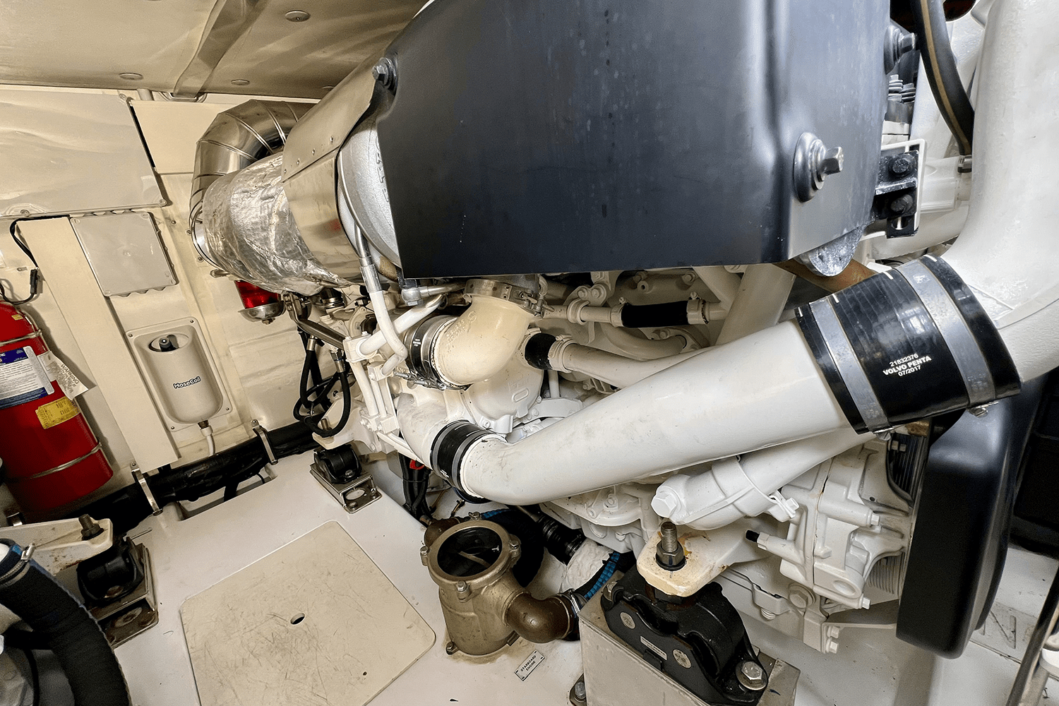 2019 Azimut 50 FLYBRIDGE Image Thumbnail #39