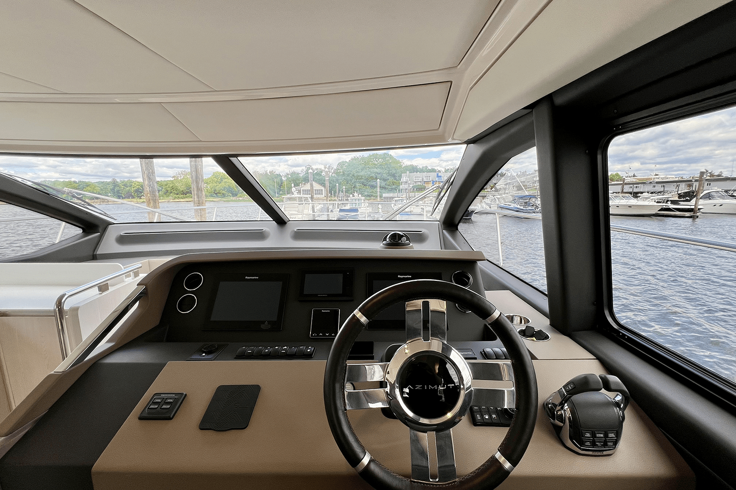 2019 Azimut 50 FLYBRIDGE Image Thumbnail #97