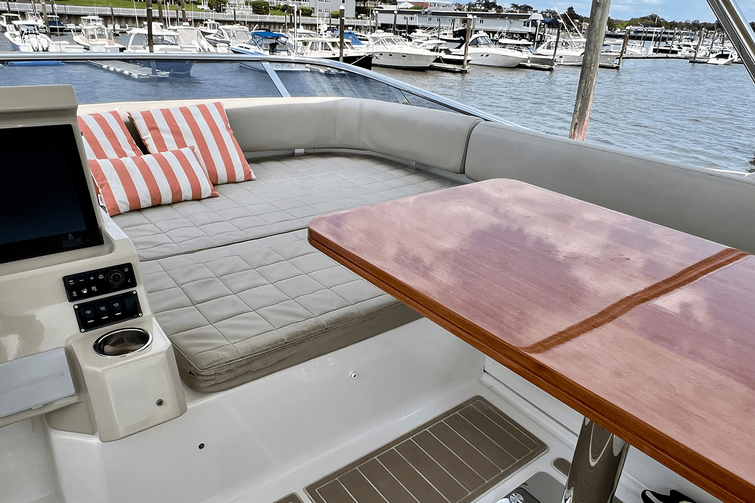 2019 Azimut 50 FLYBRIDGE Image Thumbnail #27