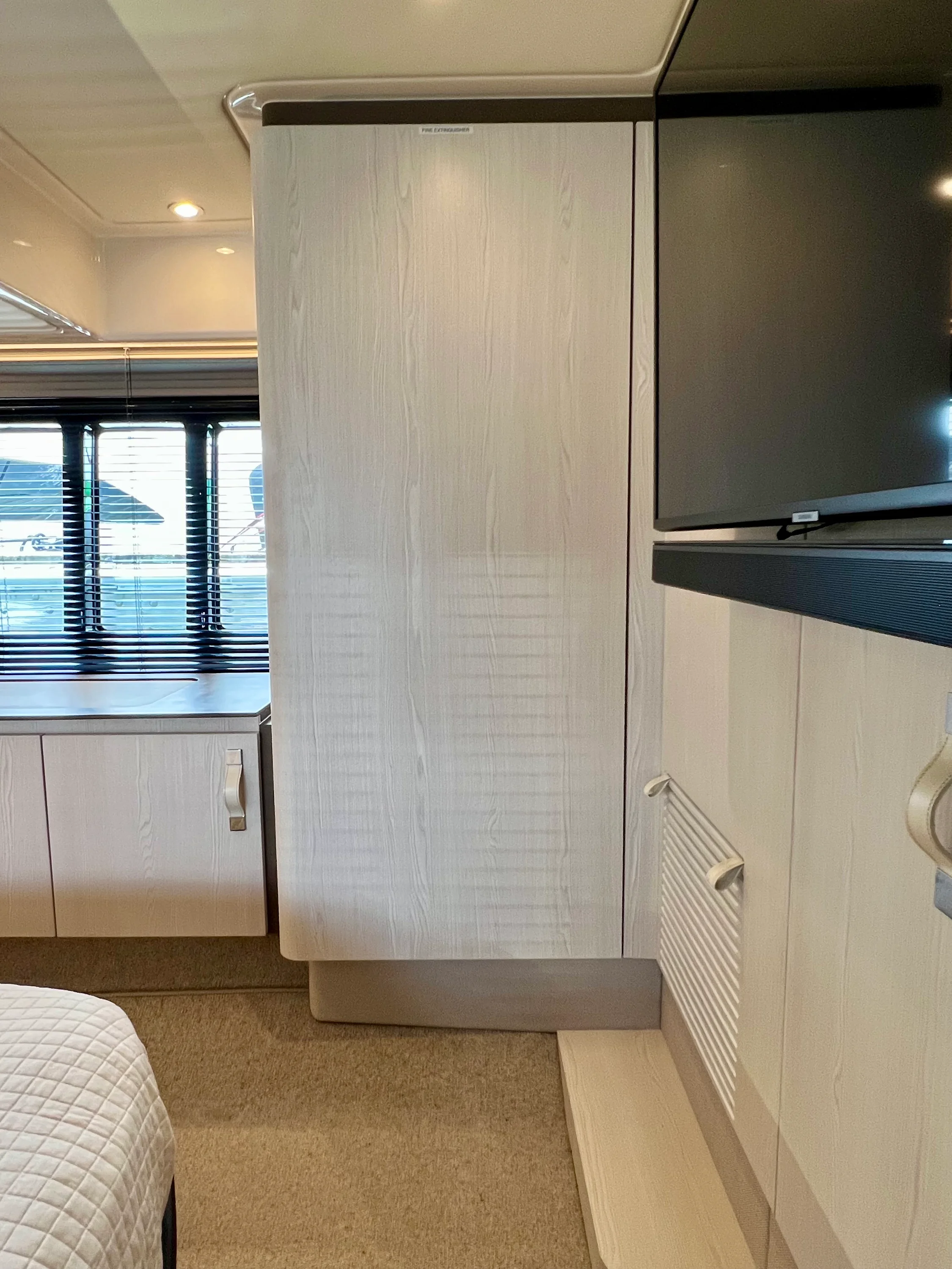 2019 Azimut 50 FLYBRIDGE Image Thumbnail #82