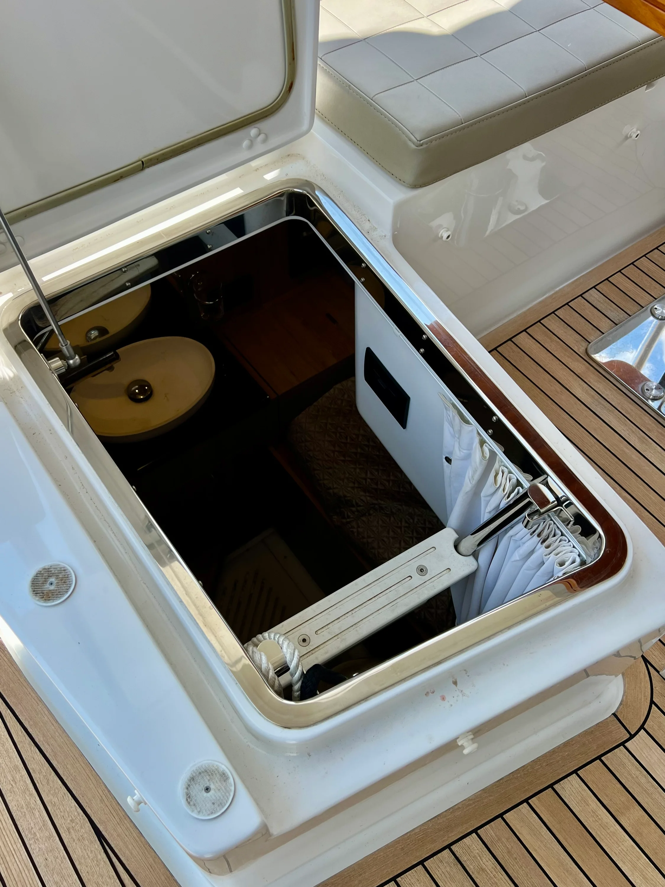 2019 Azimut 50 FLYBRIDGE Image Thumbnail #10