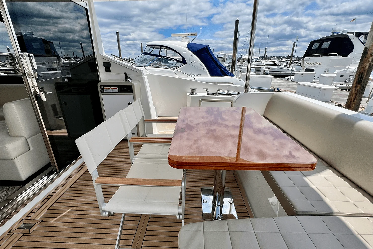 2019 Azimut 50 FLYBRIDGE Image Thumbnail #15