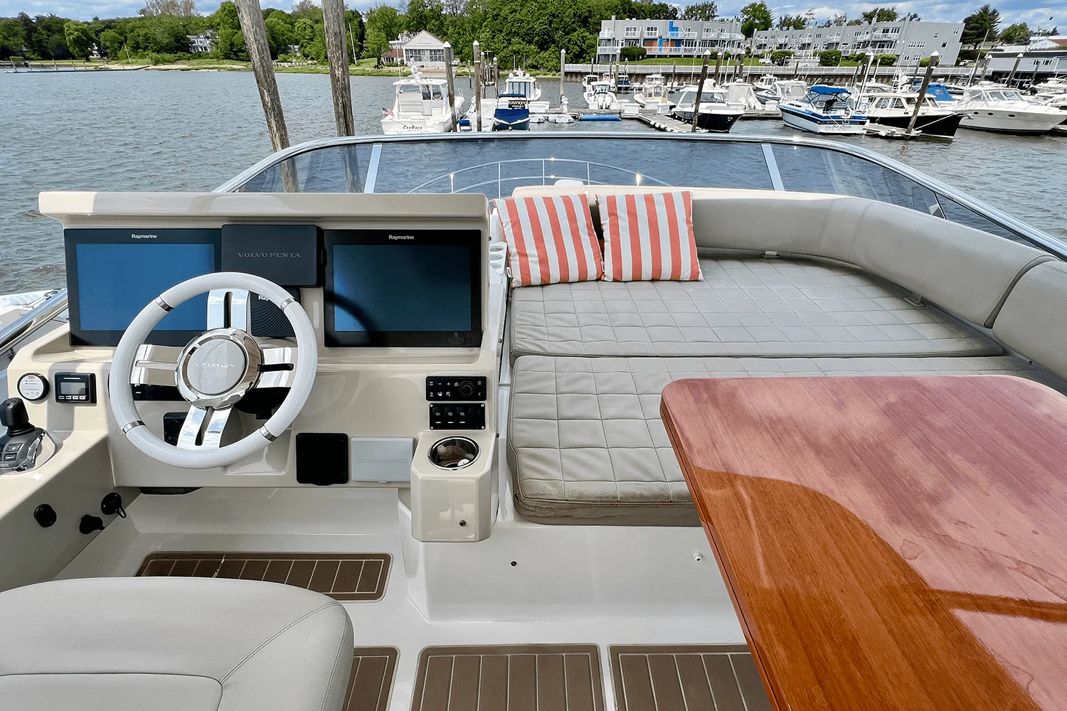 2019 Azimut 50 FLYBRIDGE Image Thumbnail #30