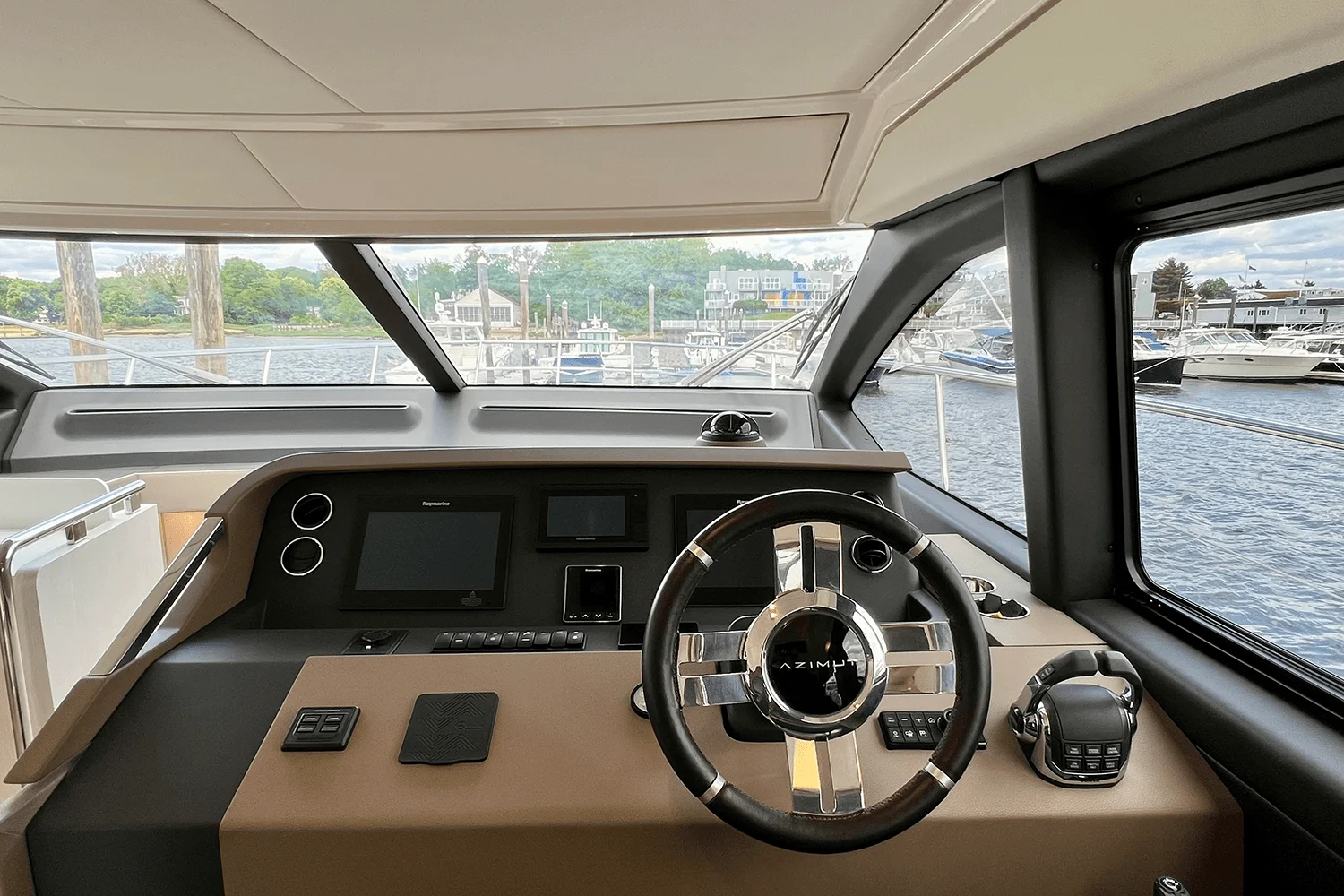 2019 Azimut 50 FLYBRIDGE Image Thumbnail #56
