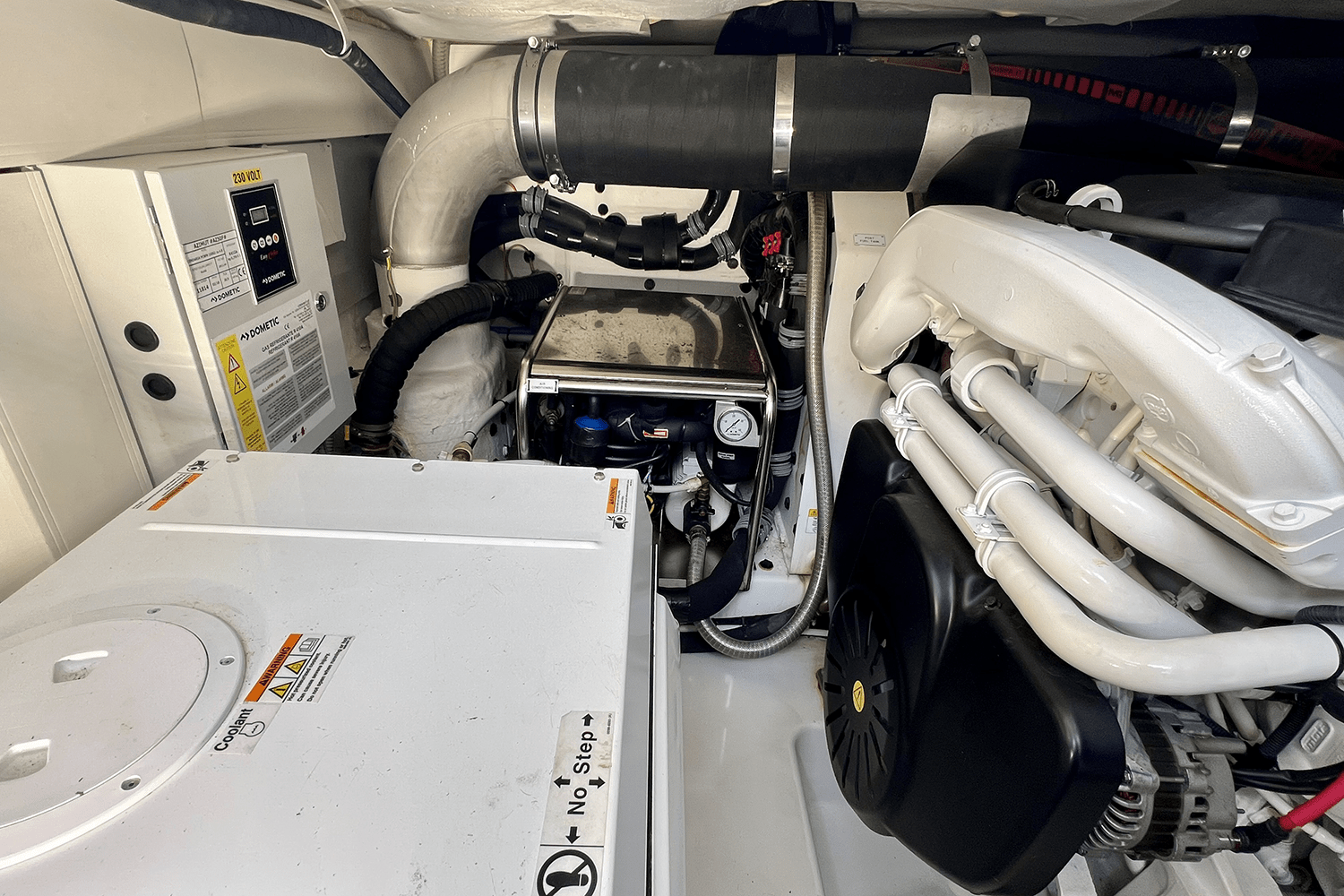 2019 Azimut 50 FLYBRIDGE Image Thumbnail #40