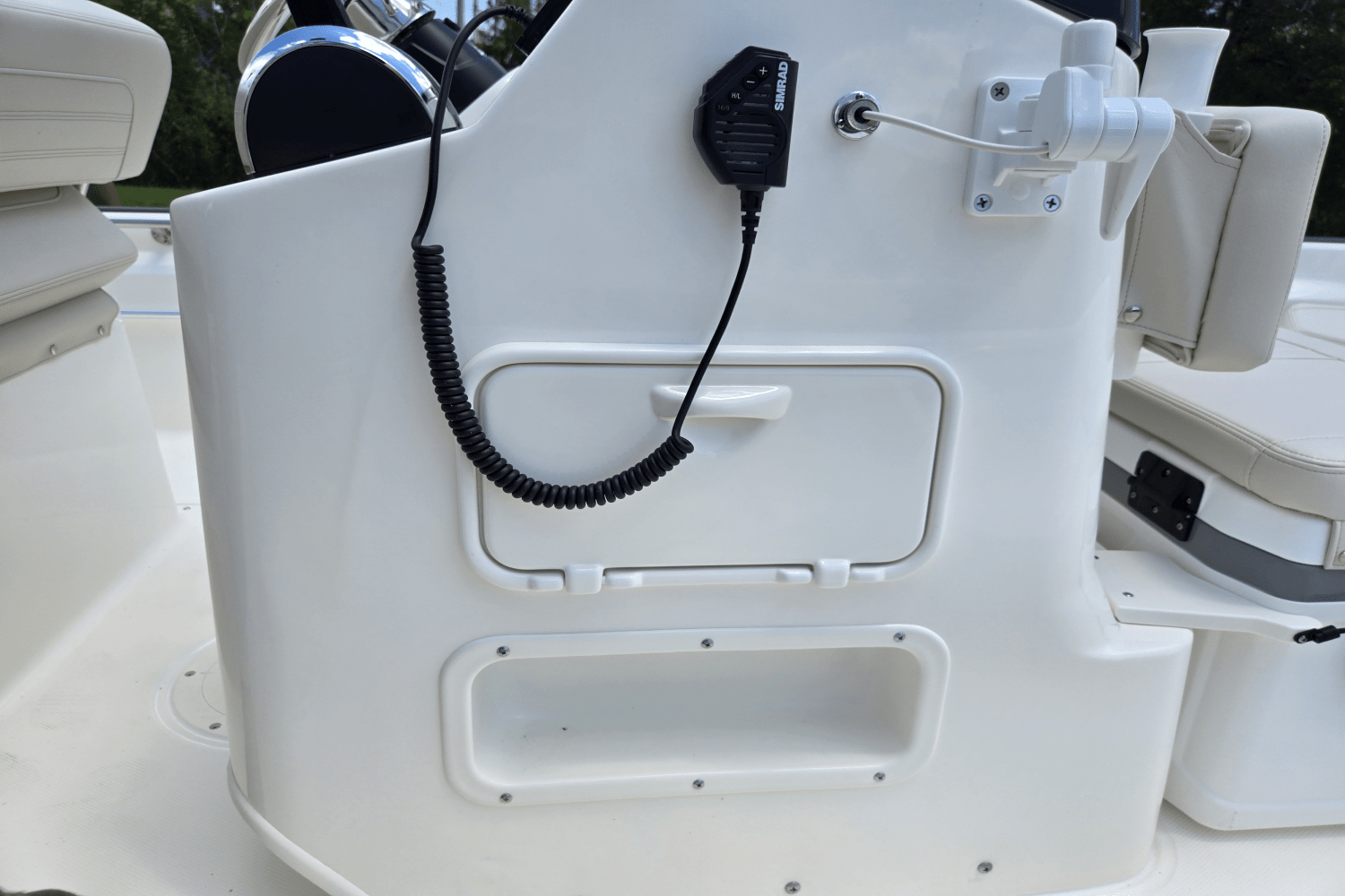2025 Boston Whaler 170 Montauk Image Thumbnail #9