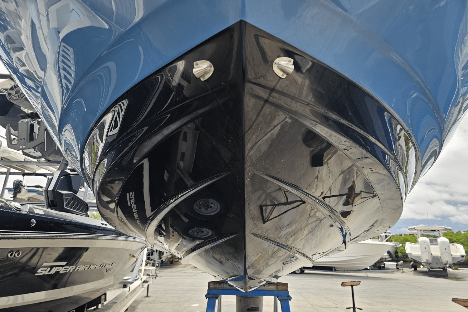 2024 Sea Ray 270 SD-OB Image Thumbnail #4