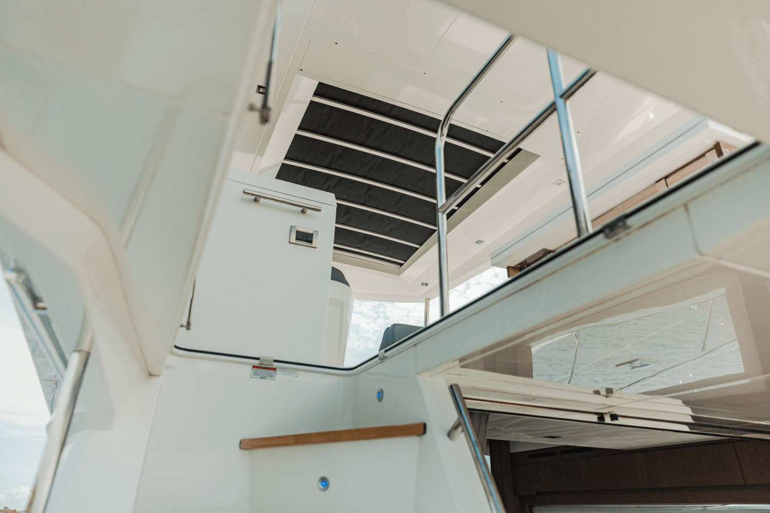 2021 Galeon 550 FLY Image Thumbnail #22