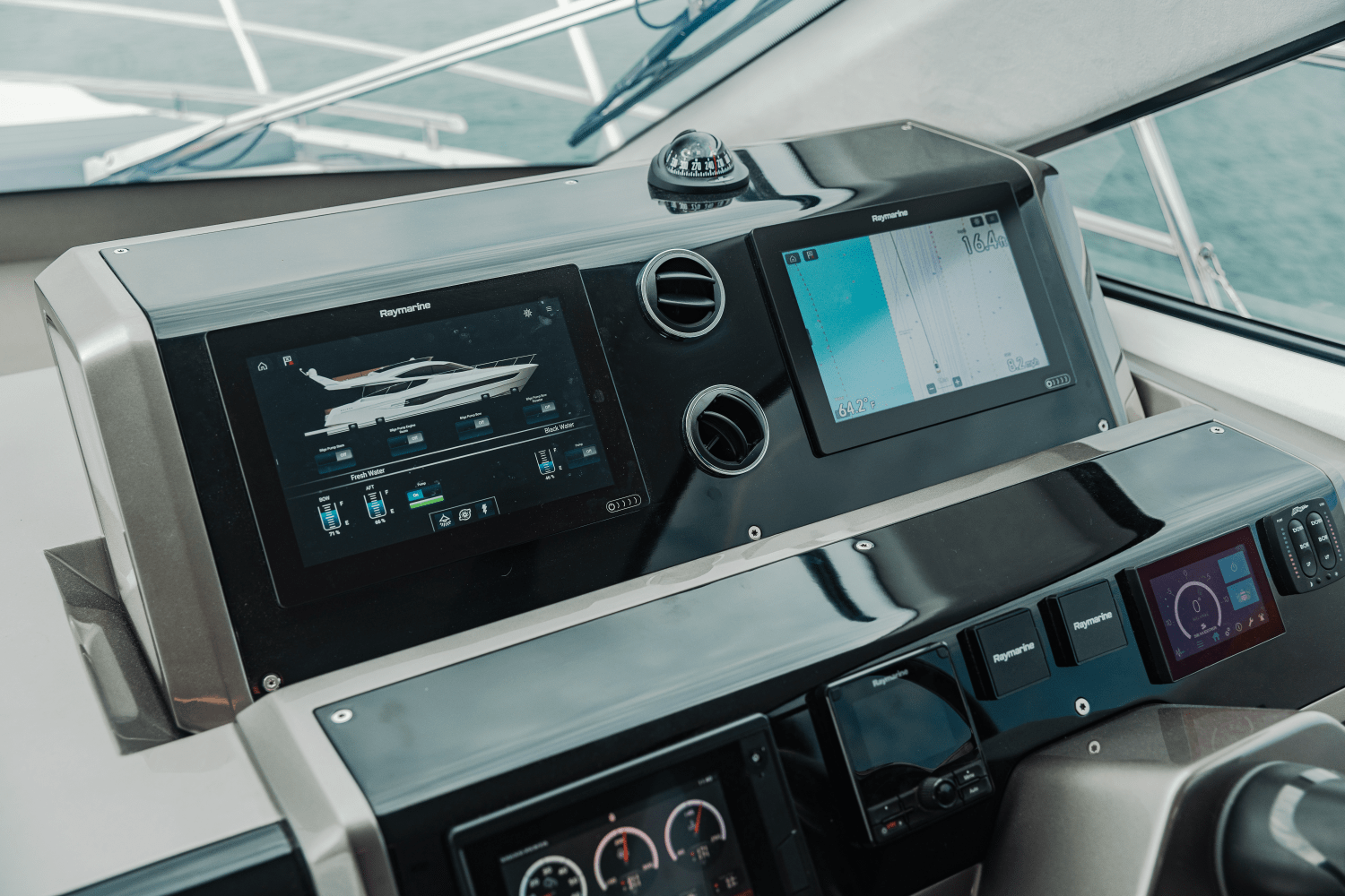 2021 Galeon 550 FLY Image Thumbnail #47