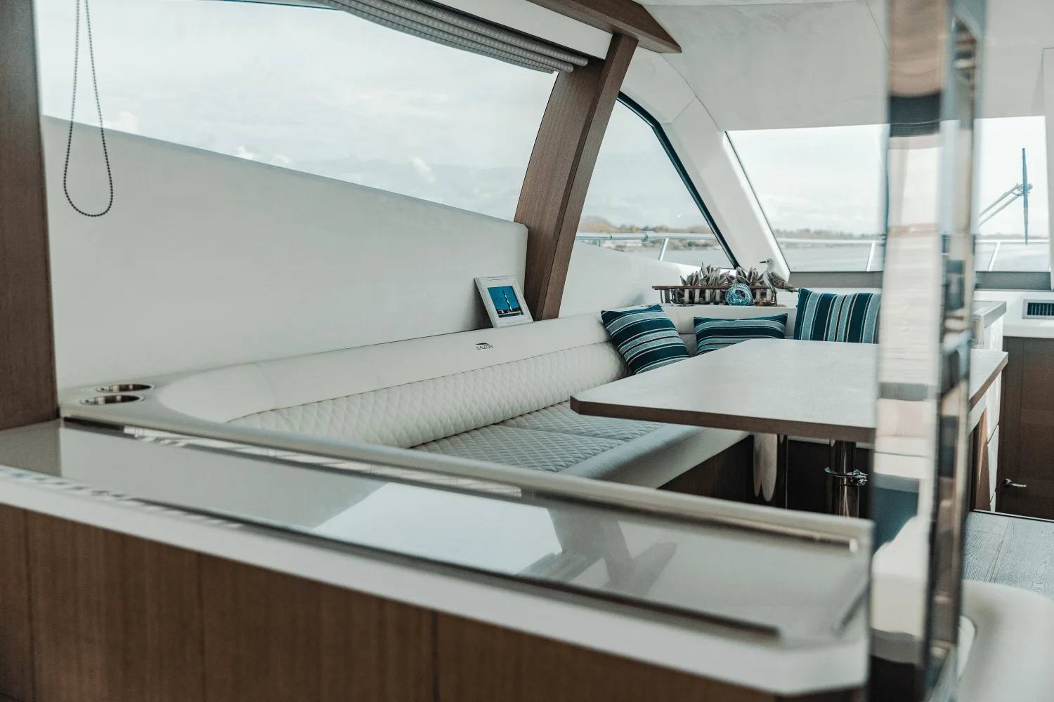 2021 Galeon 550 FLY Image Thumbnail #12