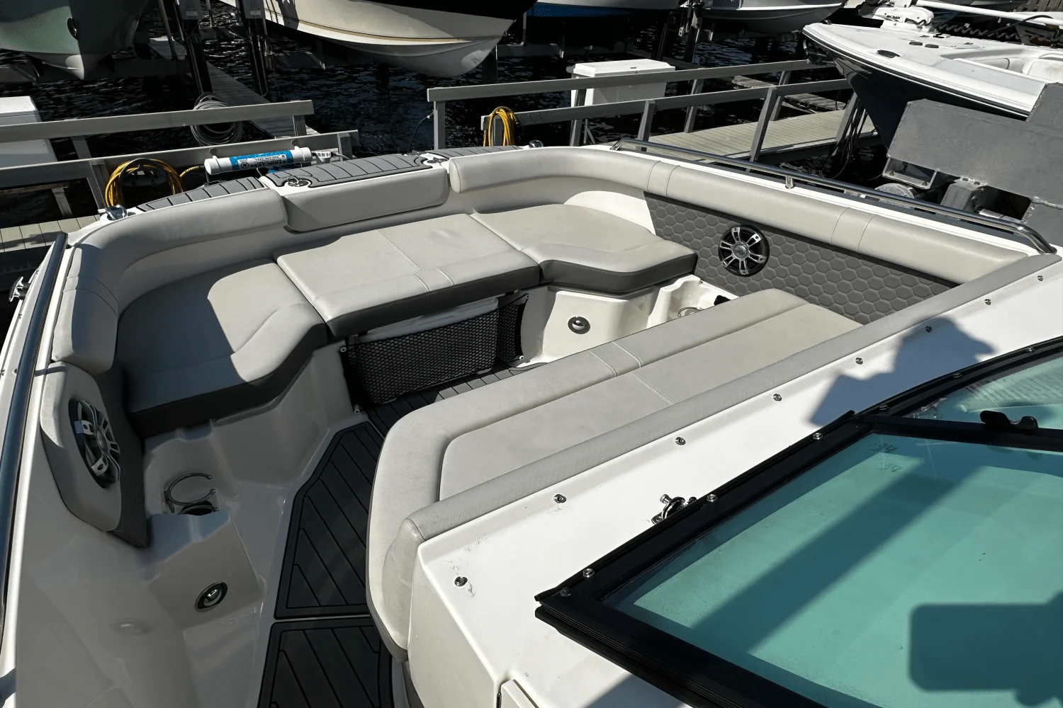 2023 Sea Ray 250 SDX-OB Image Thumbnail #23