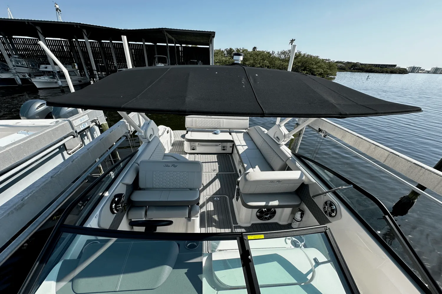 2023 Sea Ray 250 SDX-OB Image Thumbnail #30
