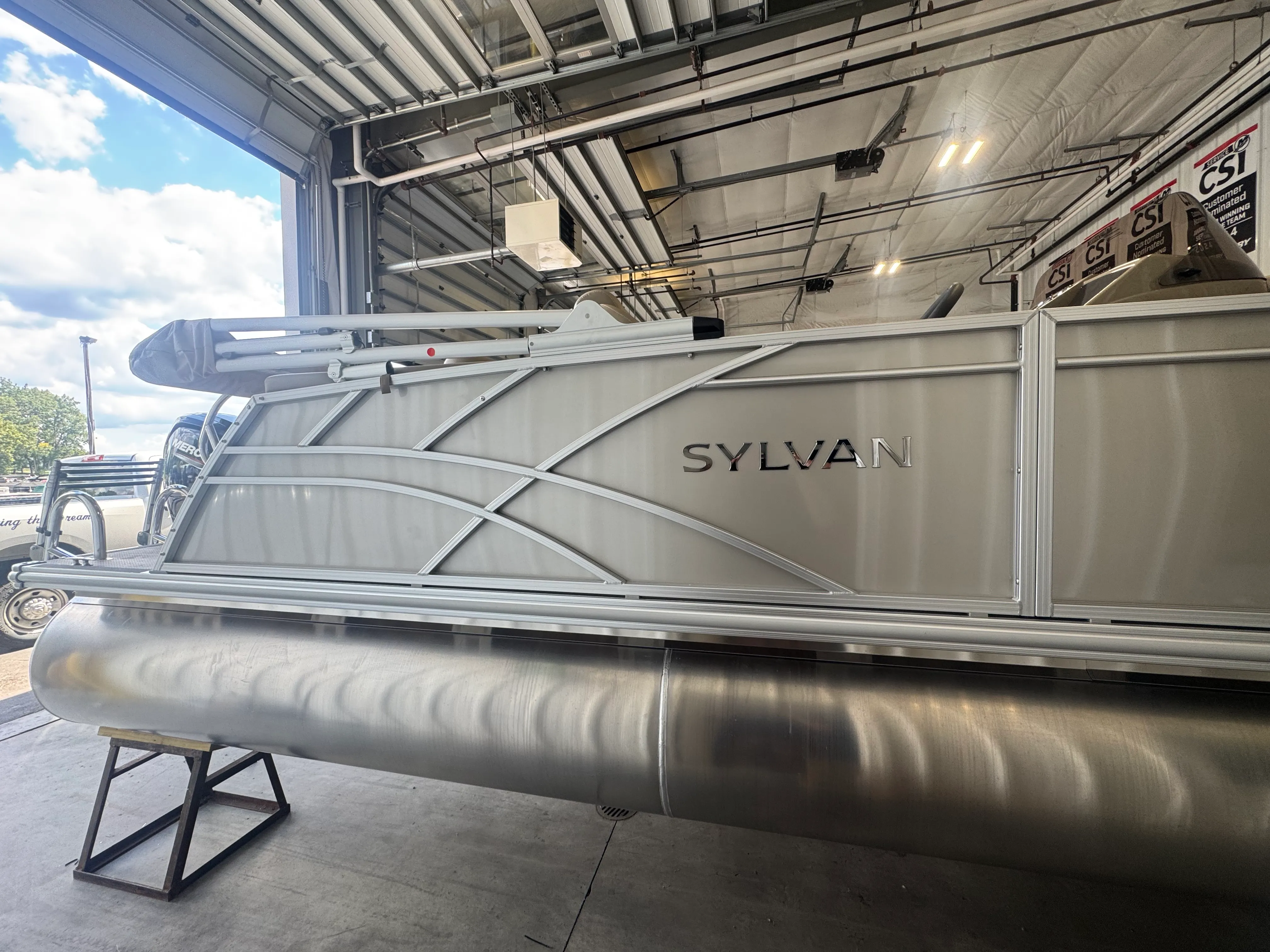 2026 Sylvan MIRAGE 8522 Image Thumbnail #5