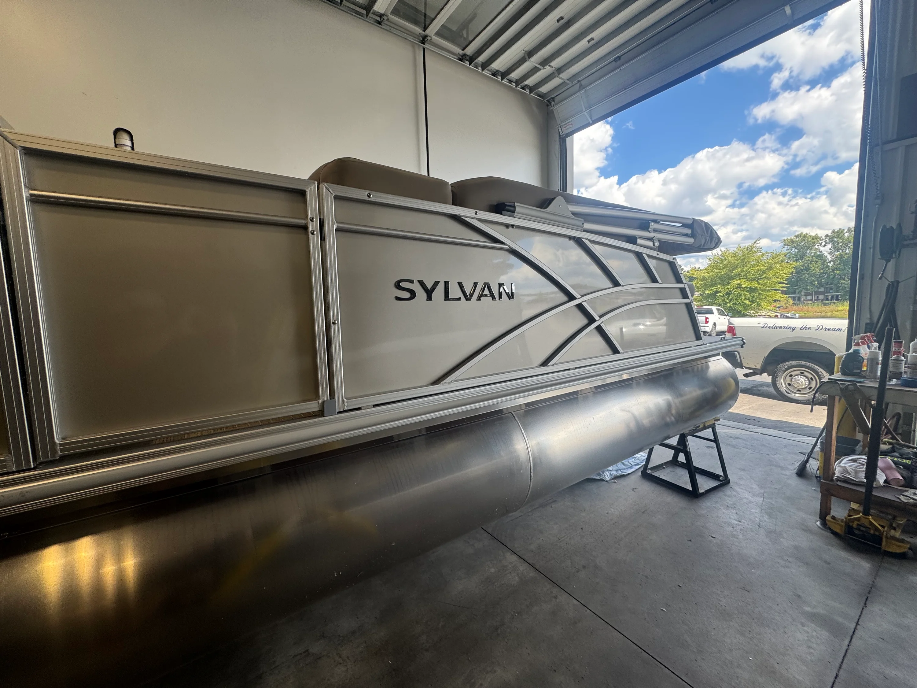 2026 Sylvan MIRAGE 8522 Image Thumbnail #2