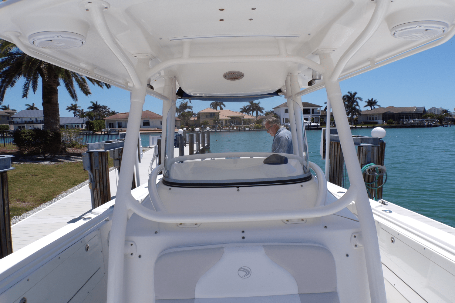 2014 EdgeWater 318CC Image Thumbnail #17